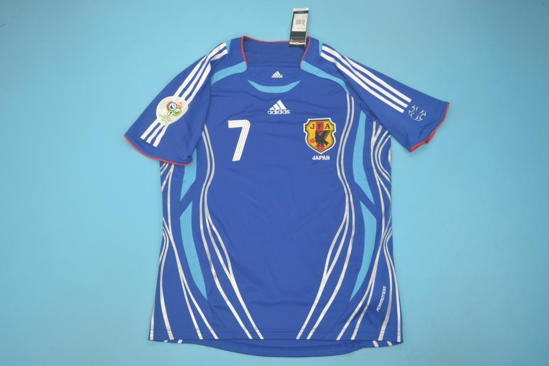 2006 Japan home blue 14