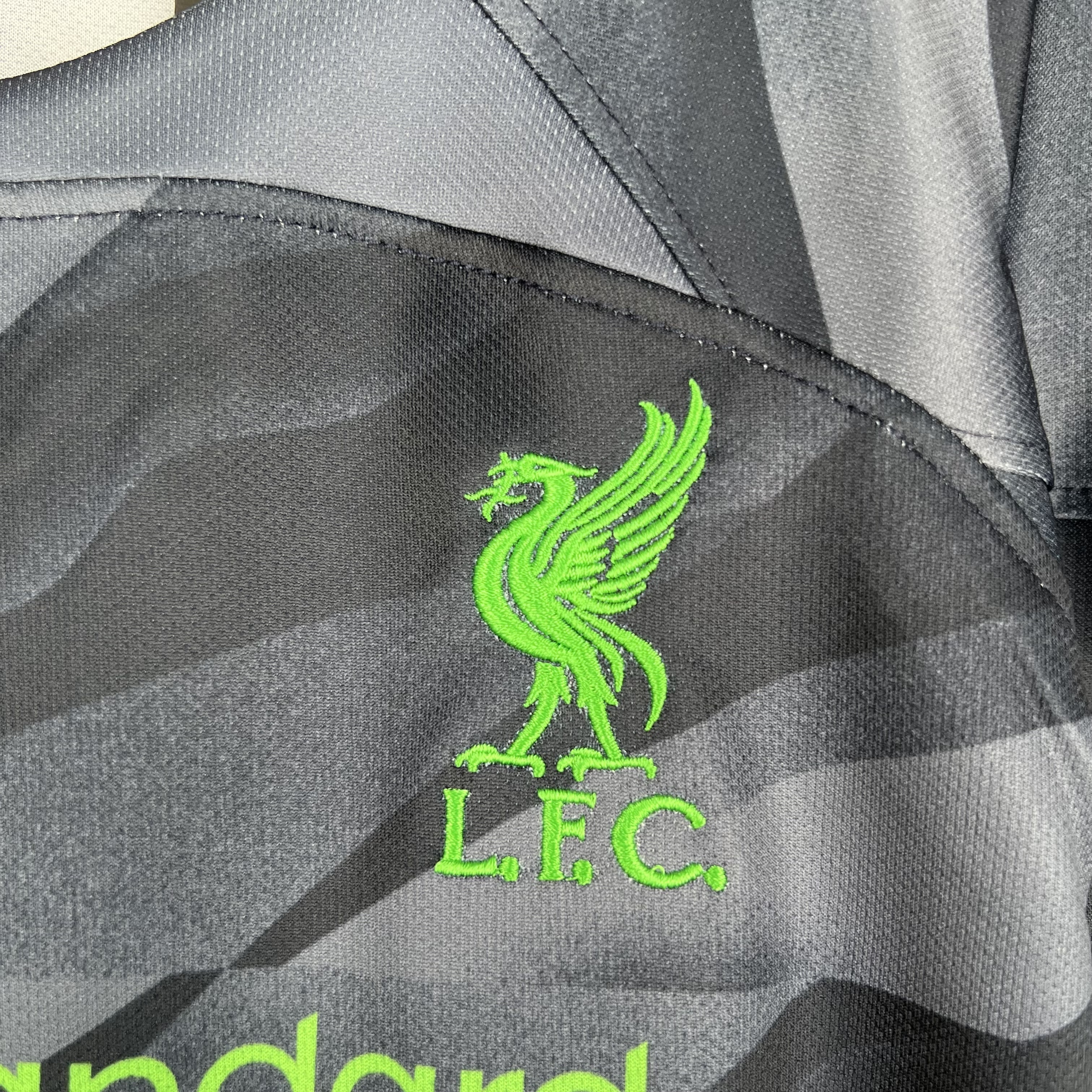 23-24 Kids Liverpool Goalkeeper Black Size 16-28 2