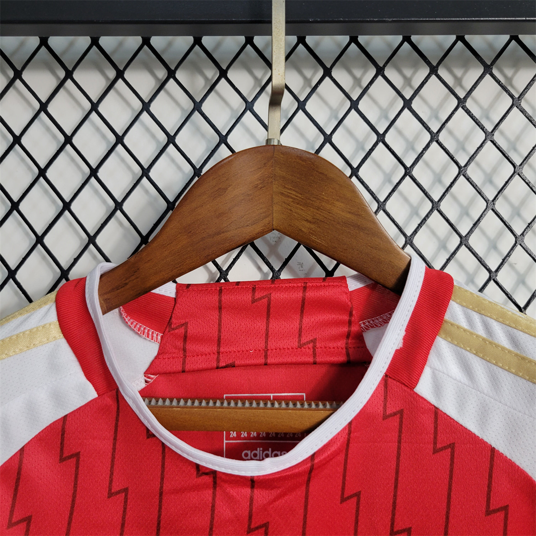23-24 Arsenal home kids kit 4