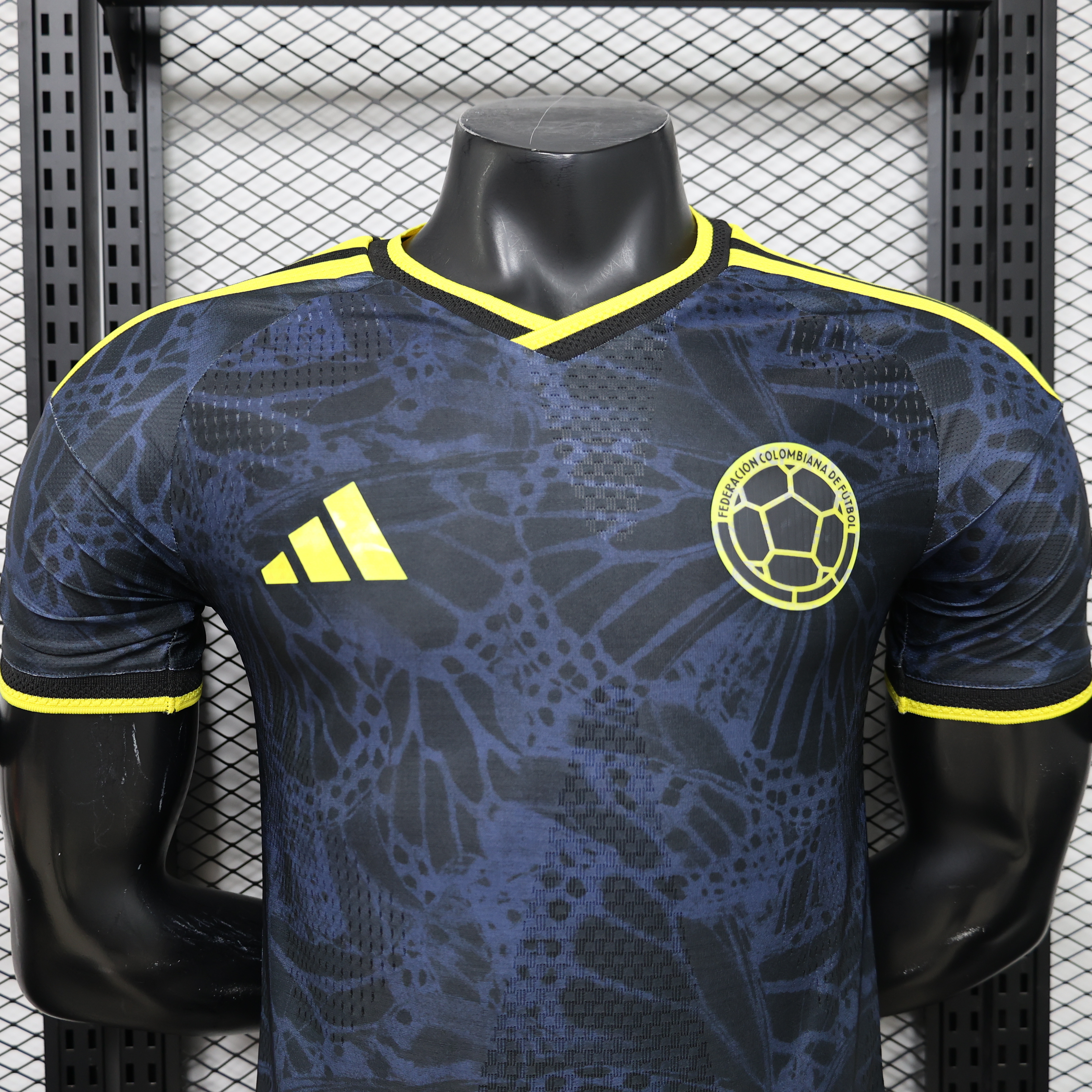 2026 Colombia Mens Special Edition Football T-Shirt AAAAJersey Wholesale Yupoo 9 6