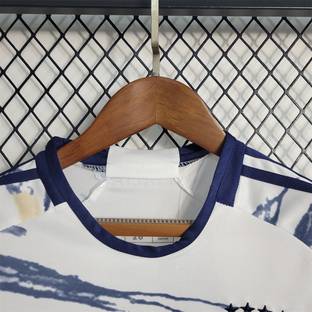 2023 Italy away kids kit 4