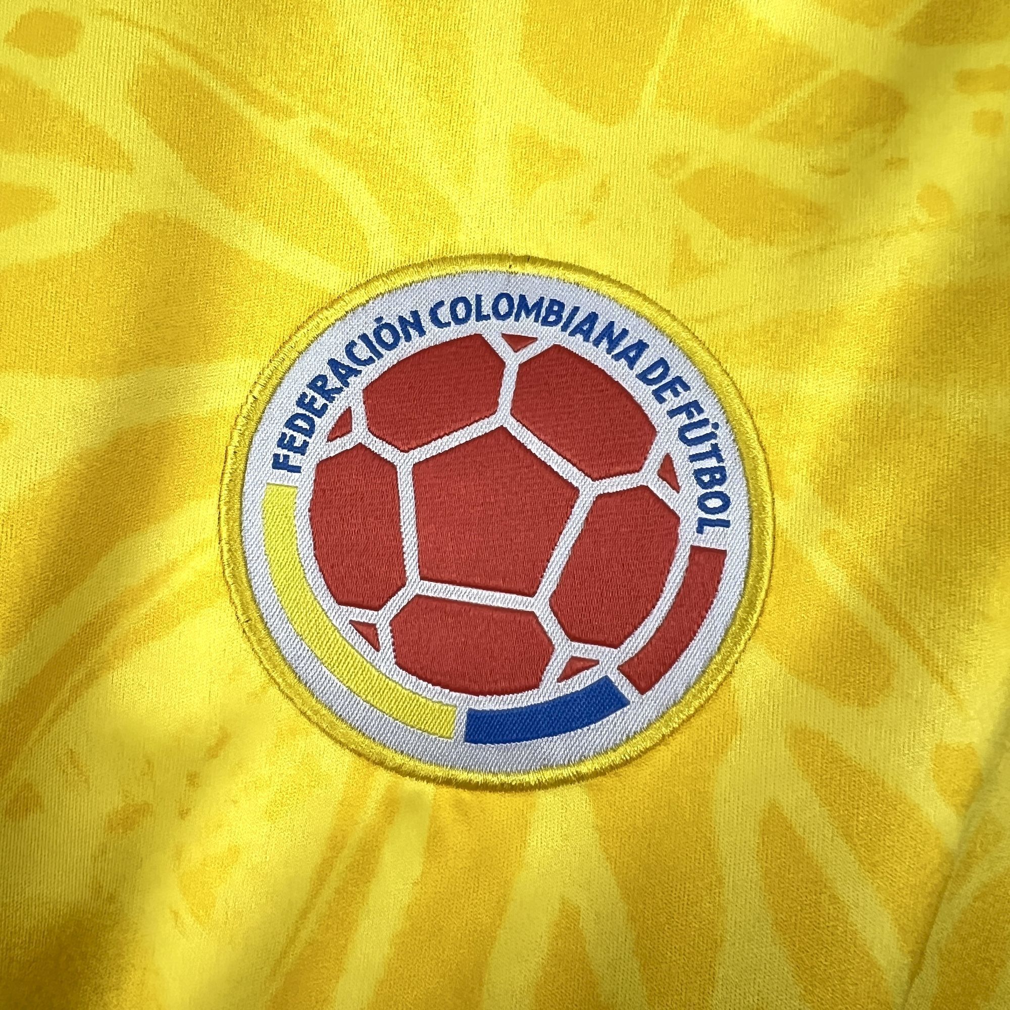 2026 World Cup Colombia Home Kit Long Sleeve T-Shirt Football AAAAJersey Supply Yupoo 2