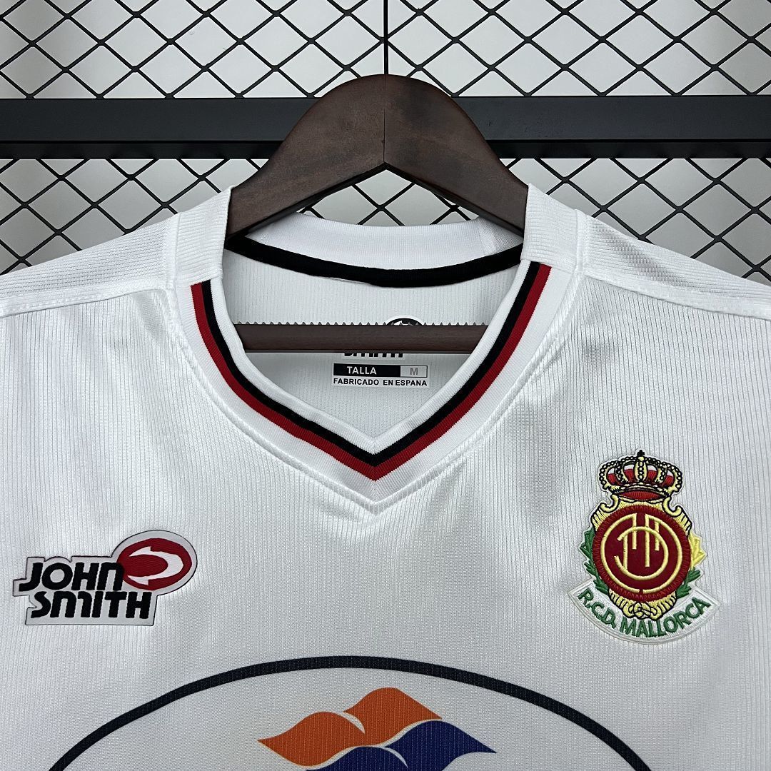 01-02 Mallorca Away Retro Kit Vintage Shirt AAAAJersey Wholesale Yupoo 3