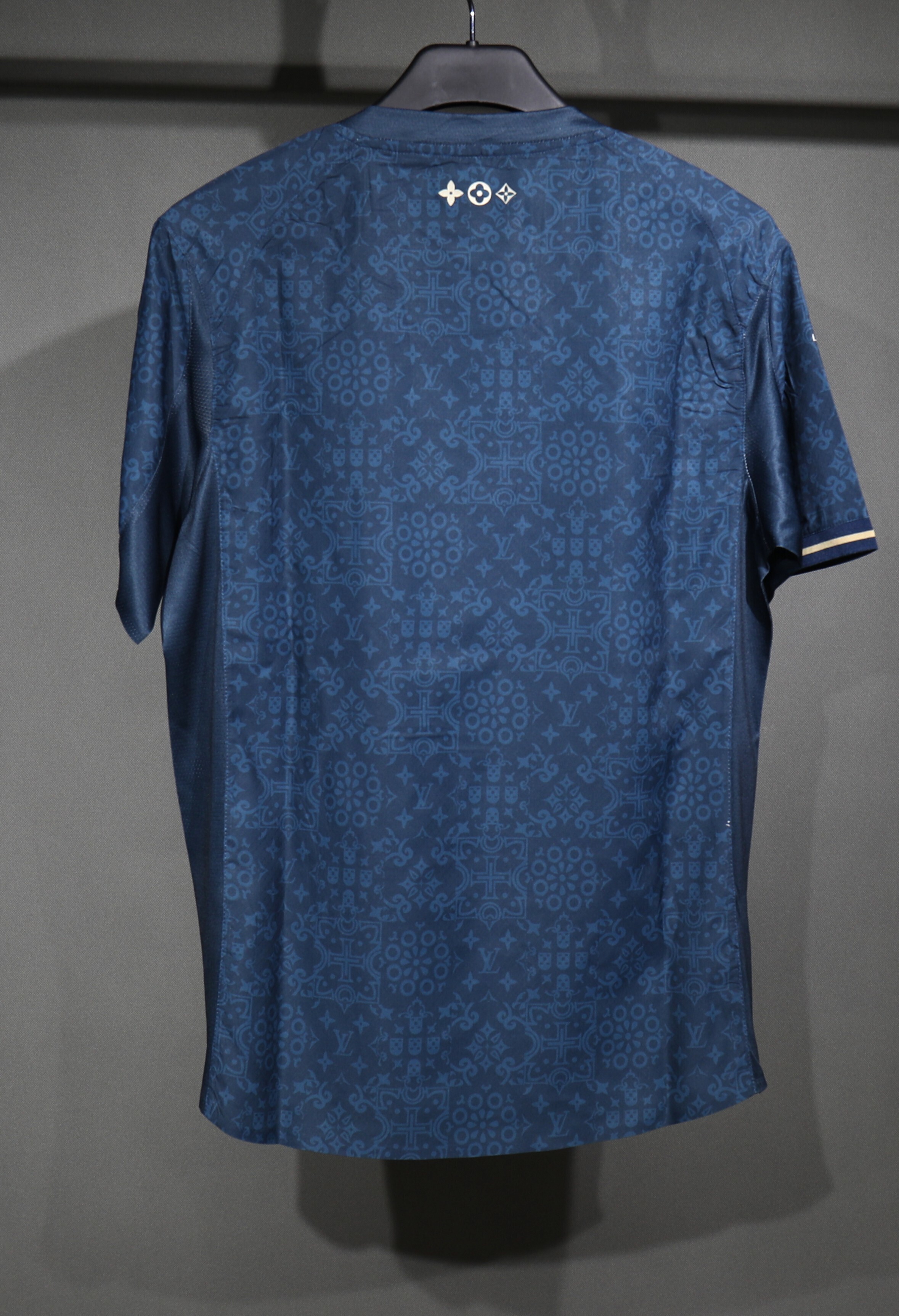 2025 Portugal LV Co-Branded Edition Football Player Version T-Shirt AAAAJersey Supply Yupoo 5