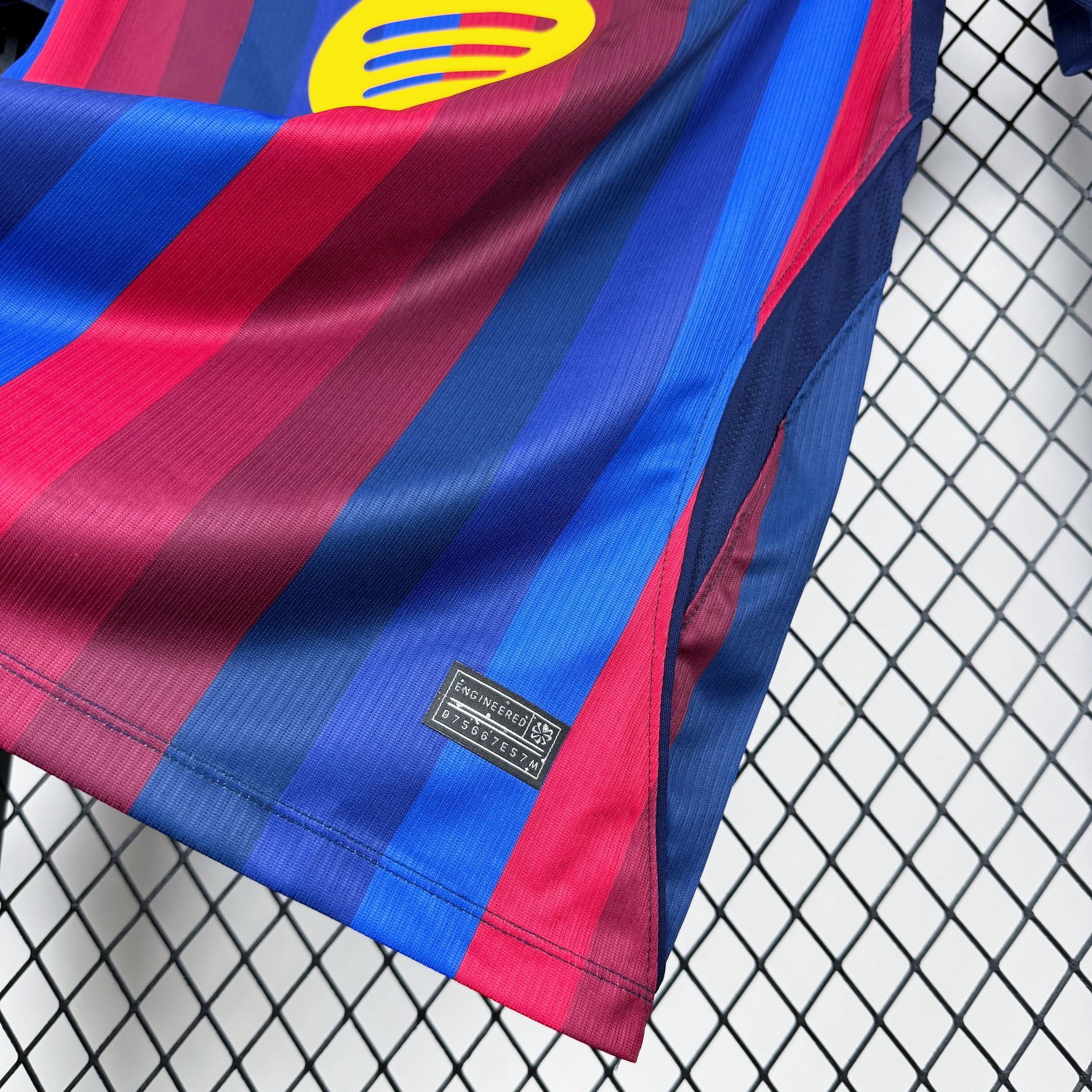 26-27 Barcelona Mens Home Kit Soccer T-Shirt AAAAJersey Supplier Yupoo 10 6