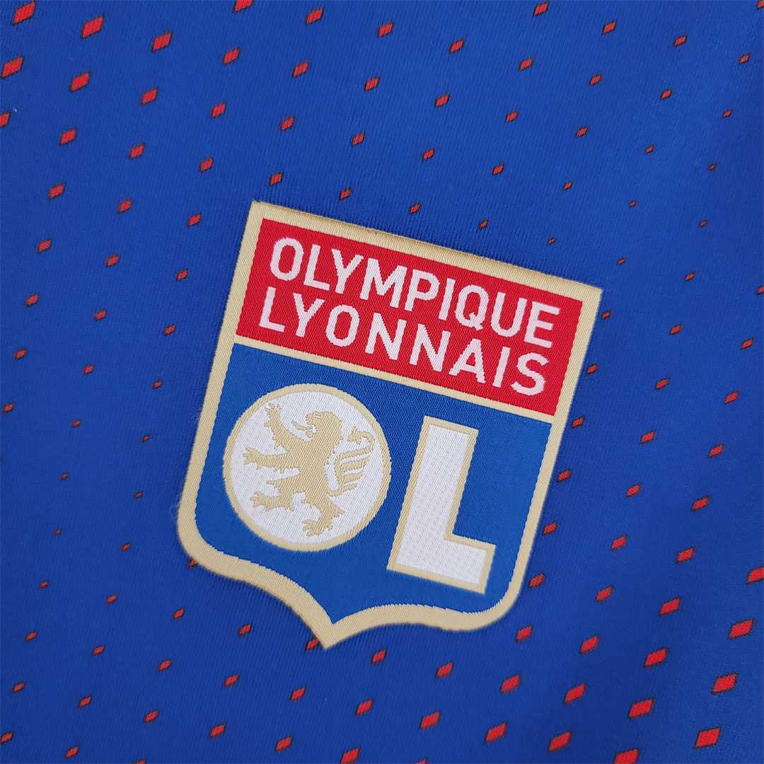 21-22 Lyon fourth away 6