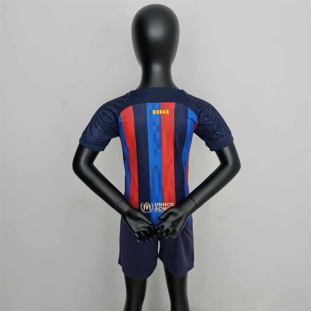 22-23 Barcelona home kids kit 10