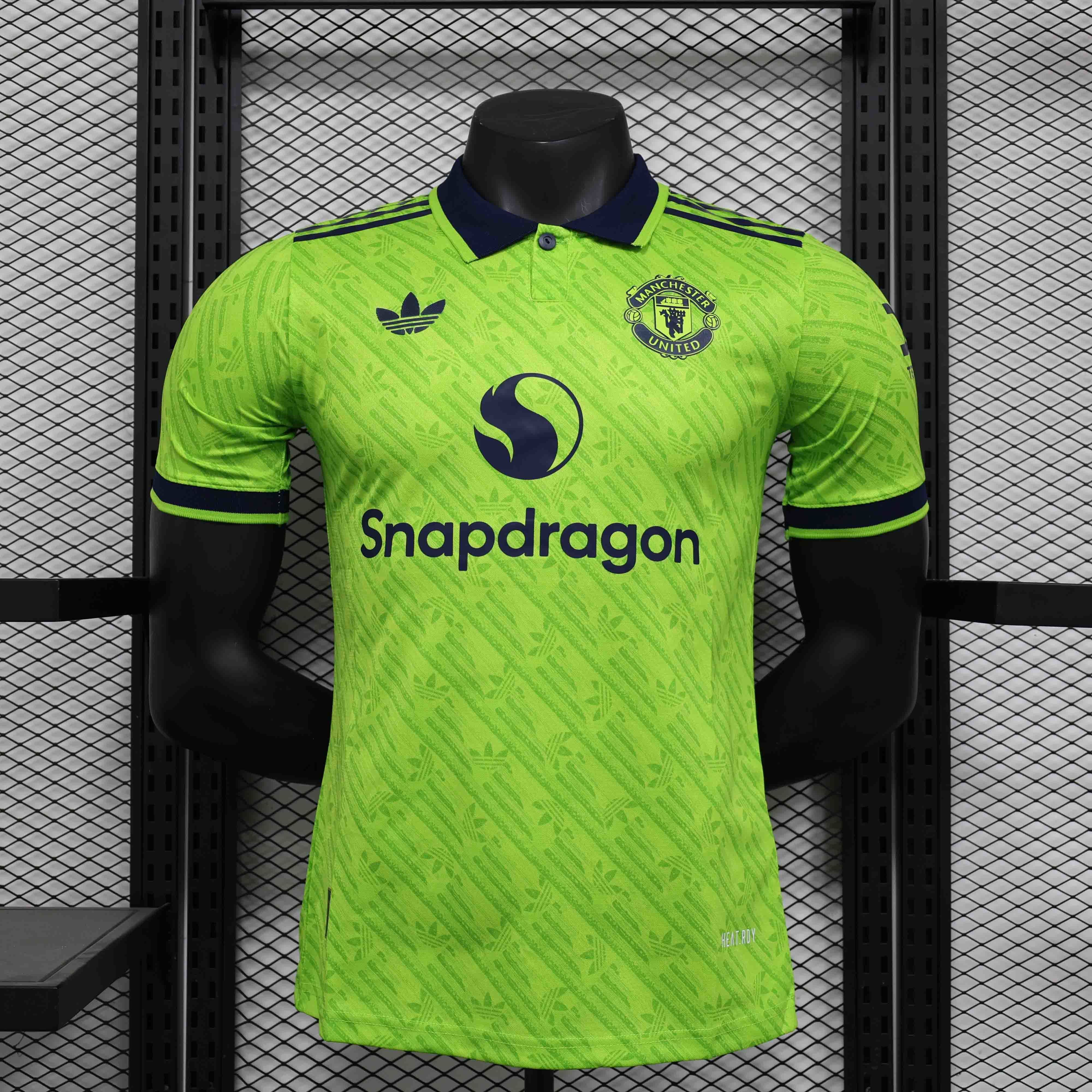 24-25 Manchester United Green Special Edition Player Version Shirt AAAAJersey Supplier Yupoo