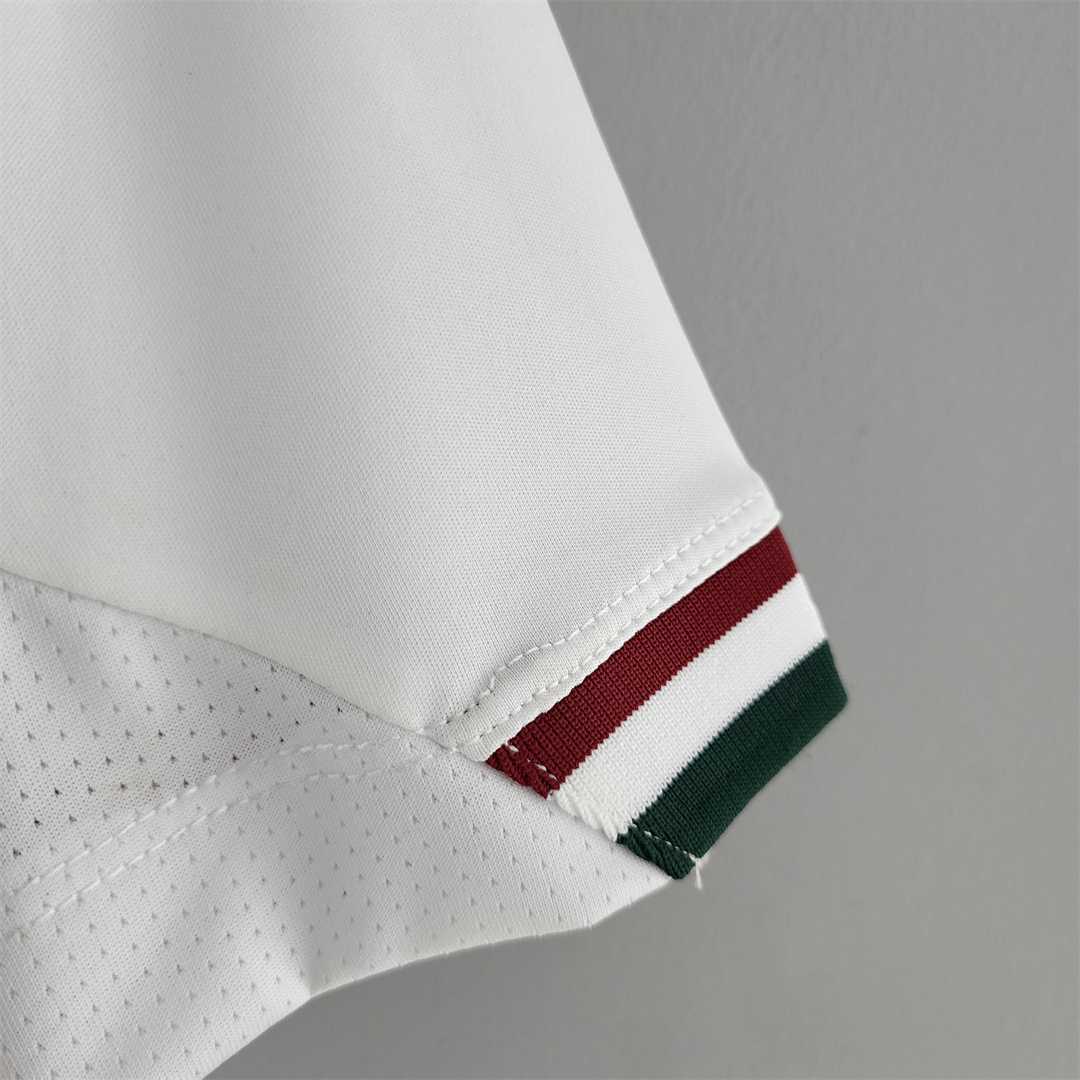 22-23 Fluminense away 11