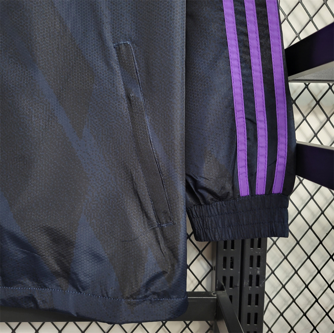 Real Madrid Windbreaker - 7 5