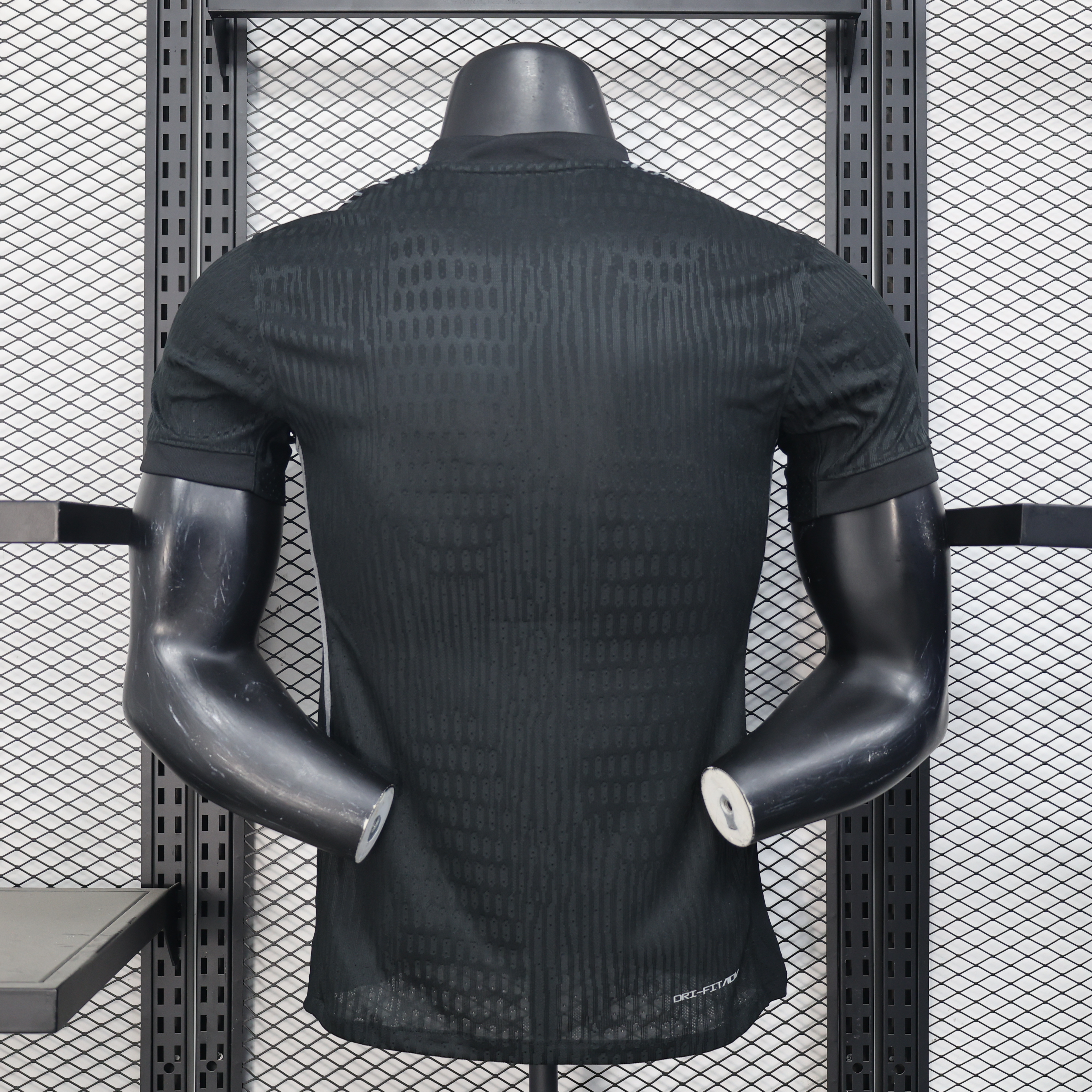 25-26 PSG Black Goalkeeper Kit Player Version Shirt AAAAJersey Supply Yupoo 5