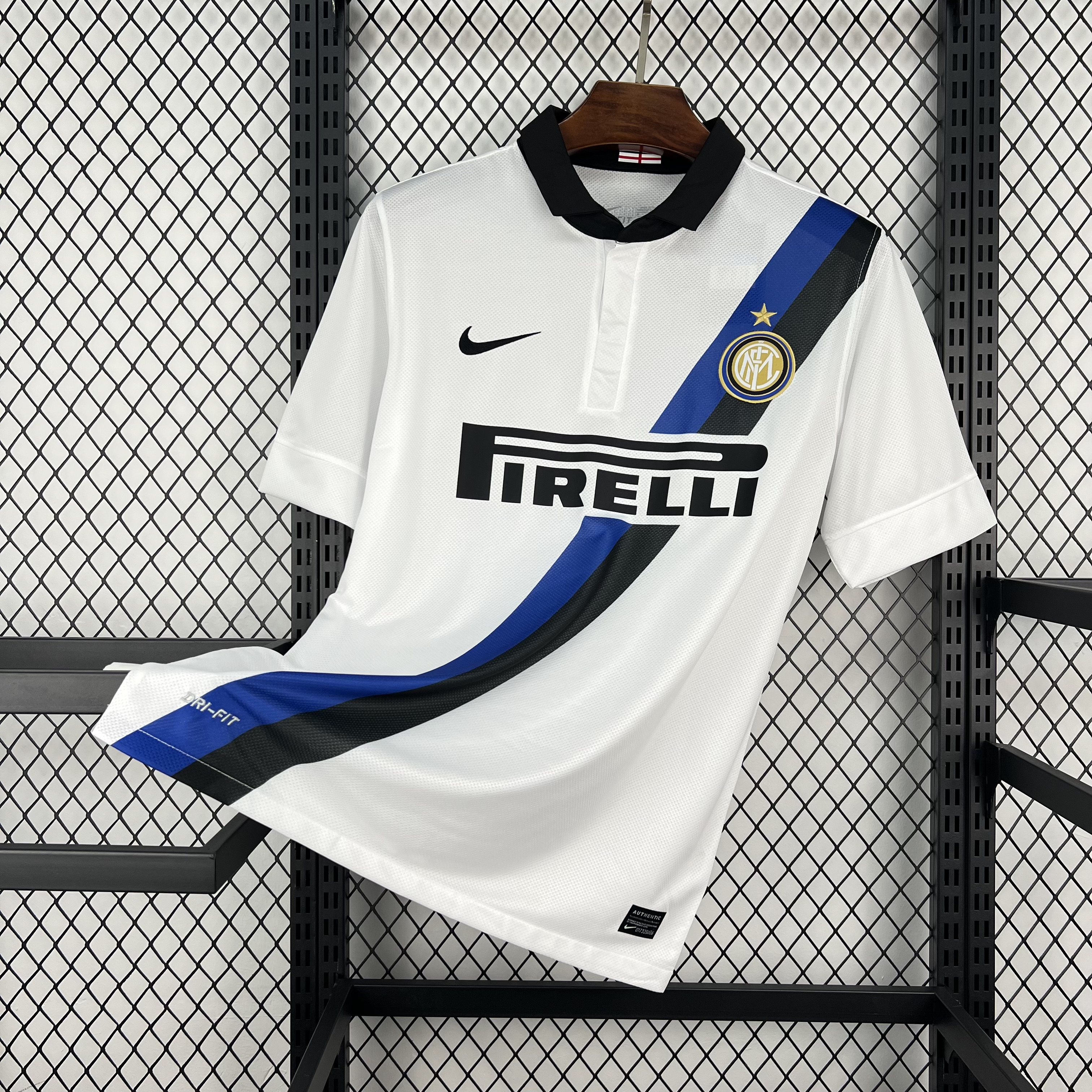 11-12 Inter Milan Mens Away Football Retro Kit Vintage T-Shirt AAAAJersey Wholesale Yupoo 9
