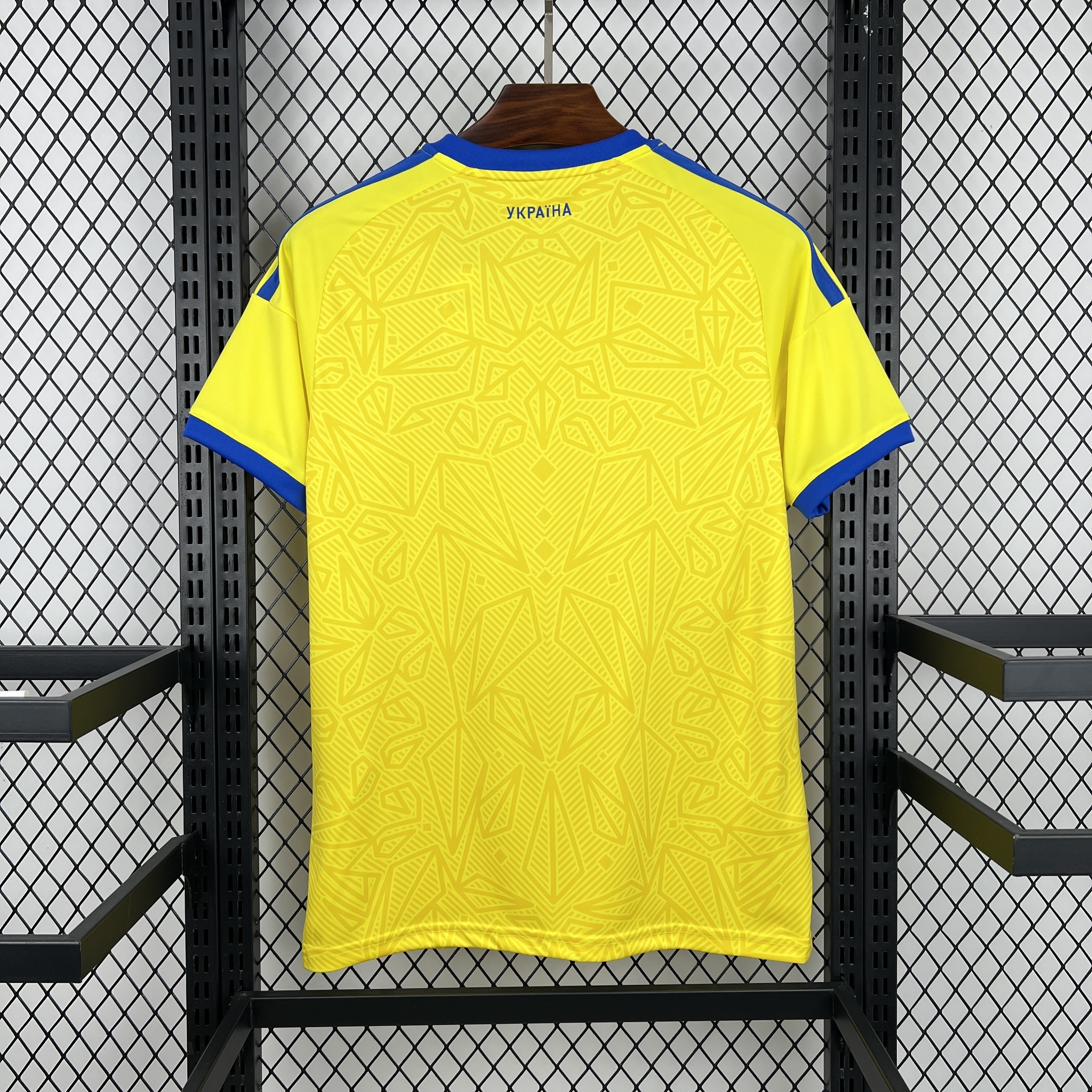 2026 Ukraine World Cup Home Kit Football T-Shirt AAAAJerseys Supply Yupoo 4