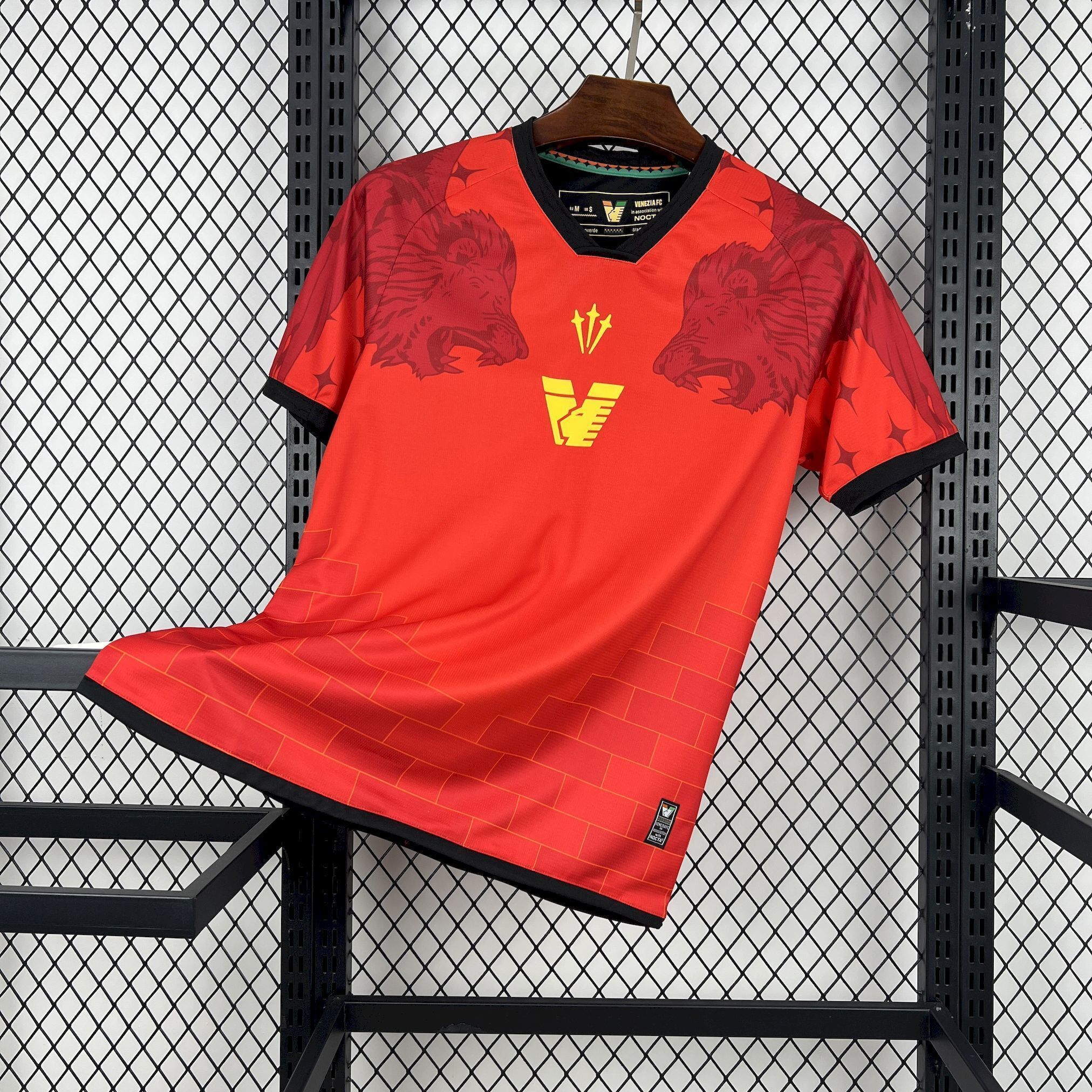 25-26 Venezia Special Edition T-Shirt Football Uniforms AAAAJersey Supply Yupoo