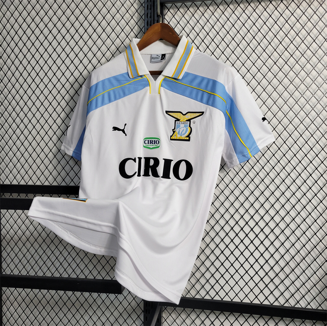 98-00 Lazio away 8