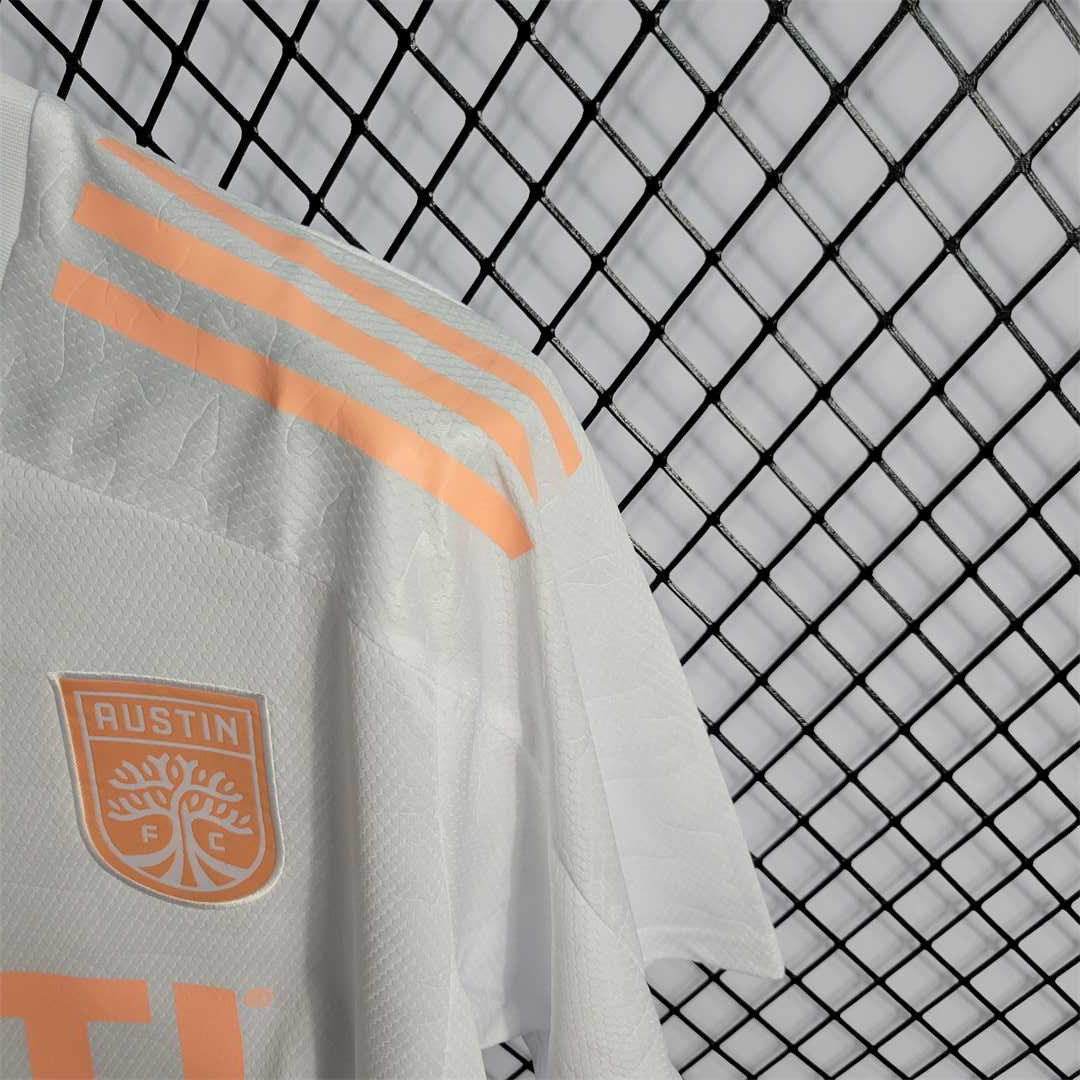 22 23 Austin third away 6