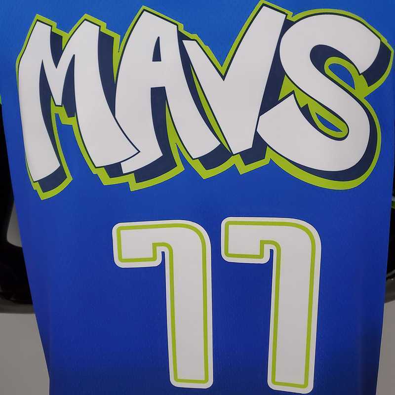 DONCIC#77 Dallas Mavericks blue idol 4