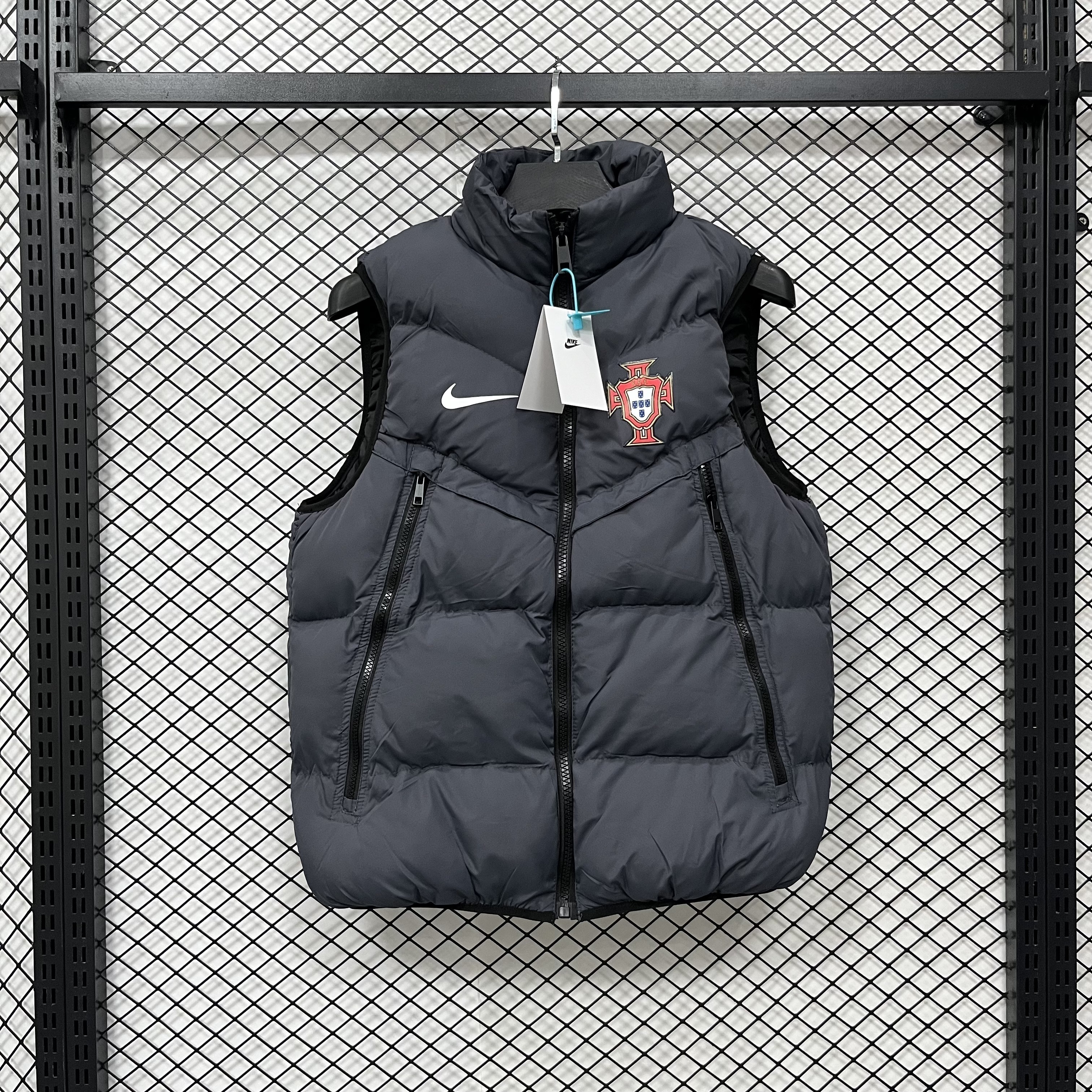25-26 Portugal Vest Kit Soccer Windbreaker AAAAJersey Supply Yupoo 1
