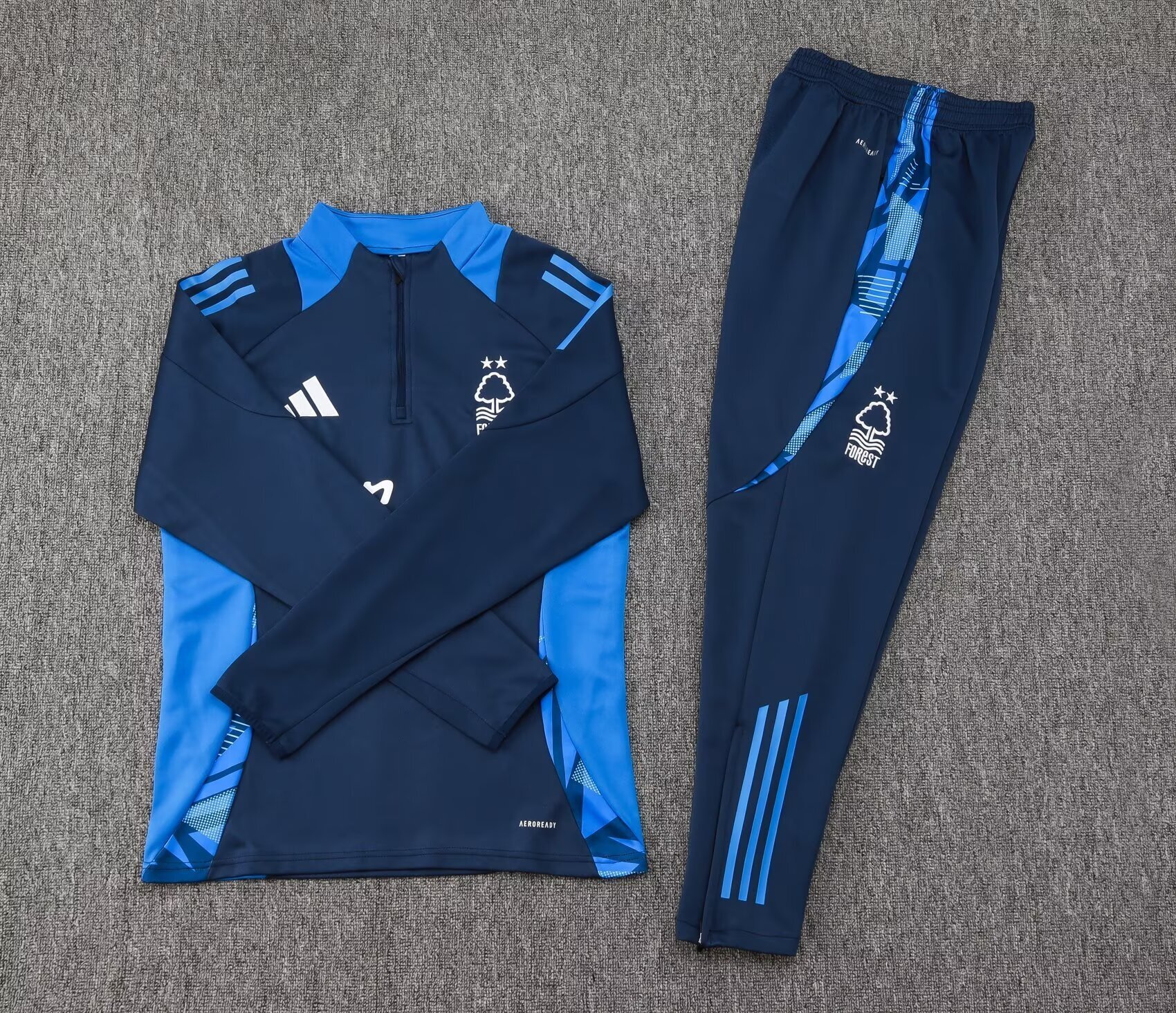 24-25 Nottingham Forest Long Sleeve Training Suit Football Shirts 1