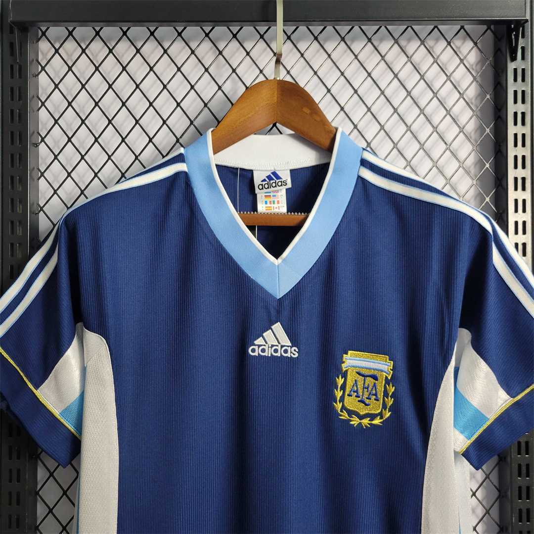 1998 Argentina away 7