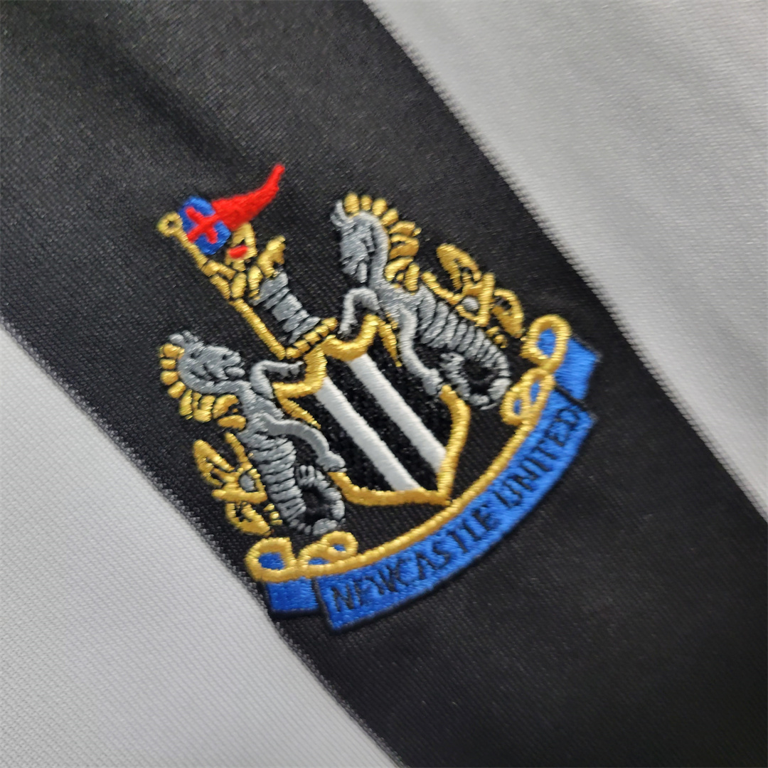 04-06 Newcastle home 6