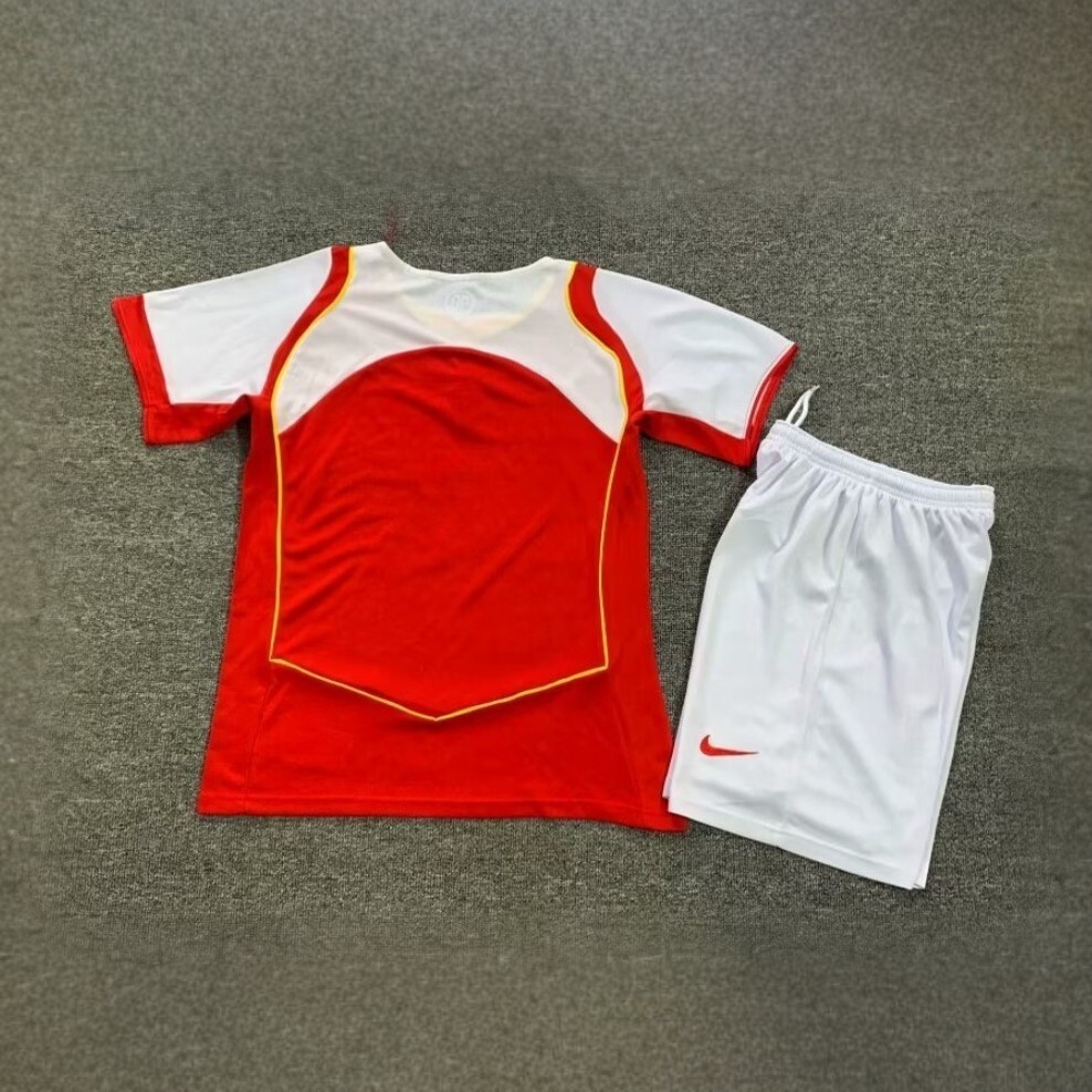 04-05 Arsenal Home Kids Retro Kits Children Shirt Football Jerseys Yupoo 1