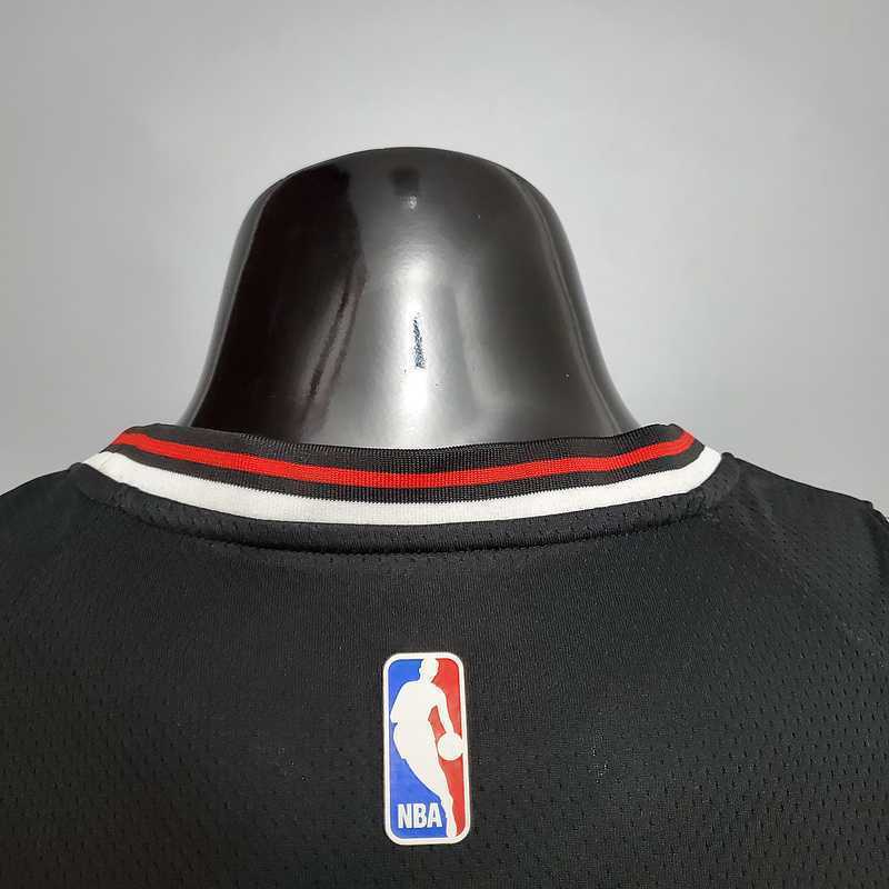 LAVINE#8 Chicago Bulls Black 4
