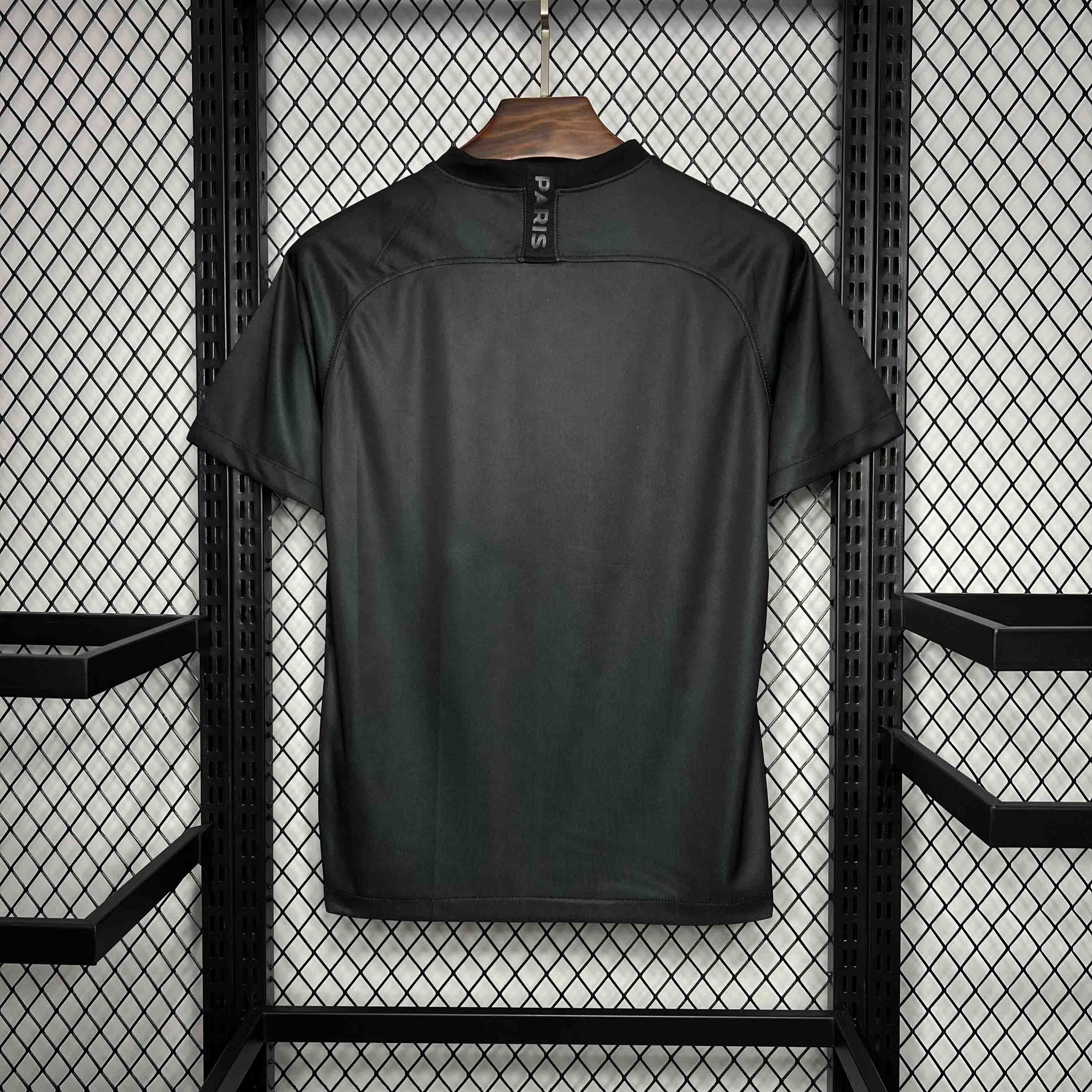 19-20 PSG Retro Black Kit Vintage Uniform AAAAJersey Supplier Yupoo 1