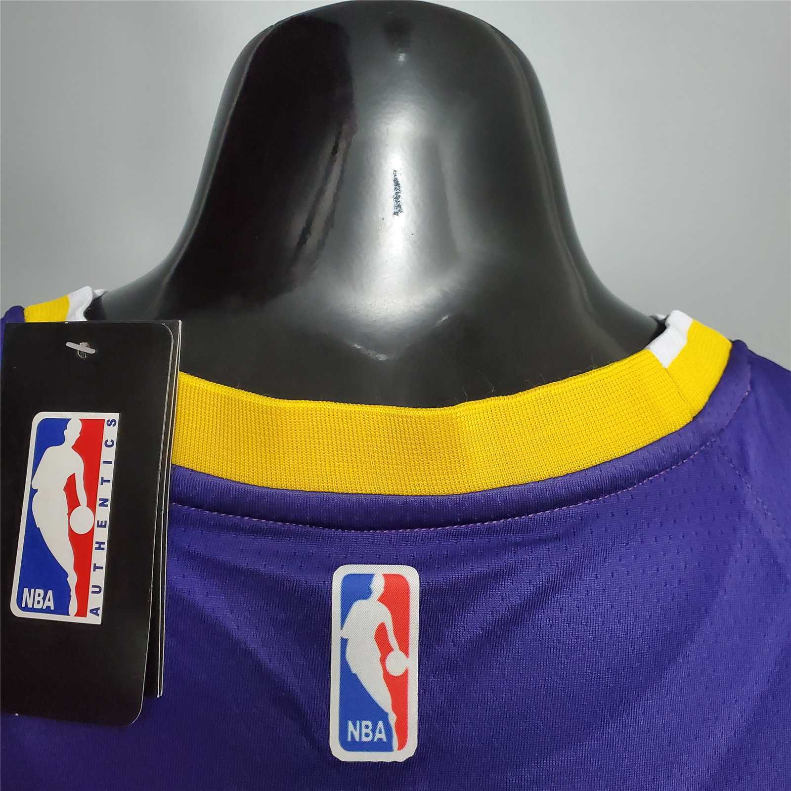James #23 Lakers purple 5