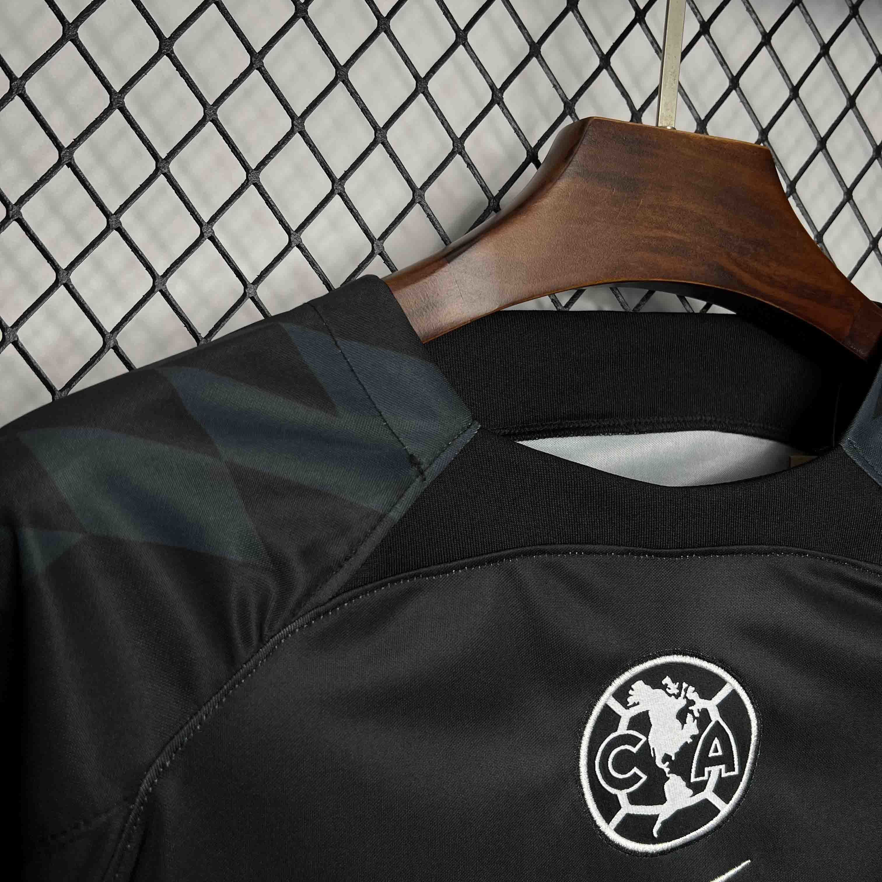 23-24 Club América Goalkeeper Kit Black Shirt Soccer Jerseys Yupoo 1