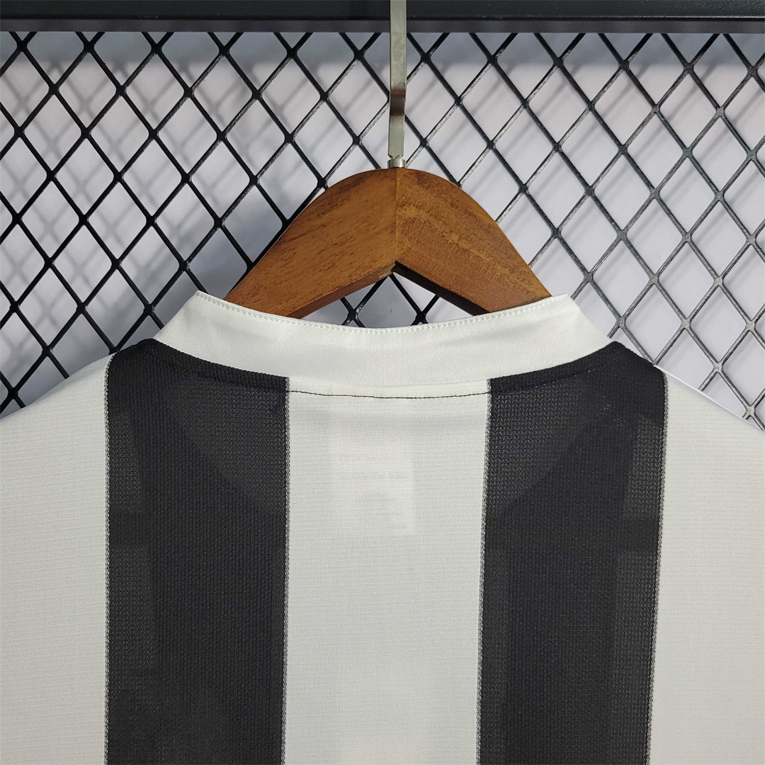 97-99 Newcastle home 7