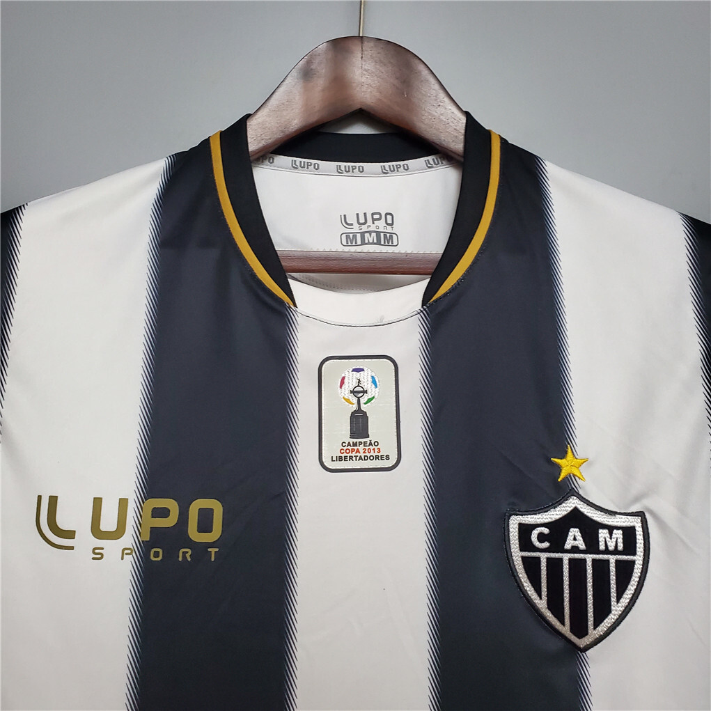 13-14 Atletico Mineiro home 3