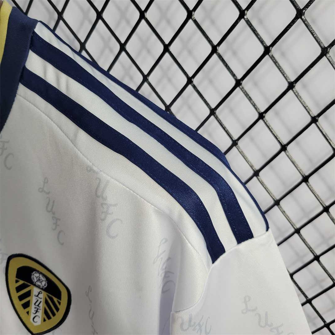 22-23 Leeds United home 7