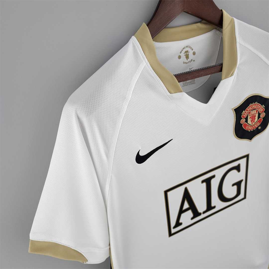 06-07 Manchester United away 8