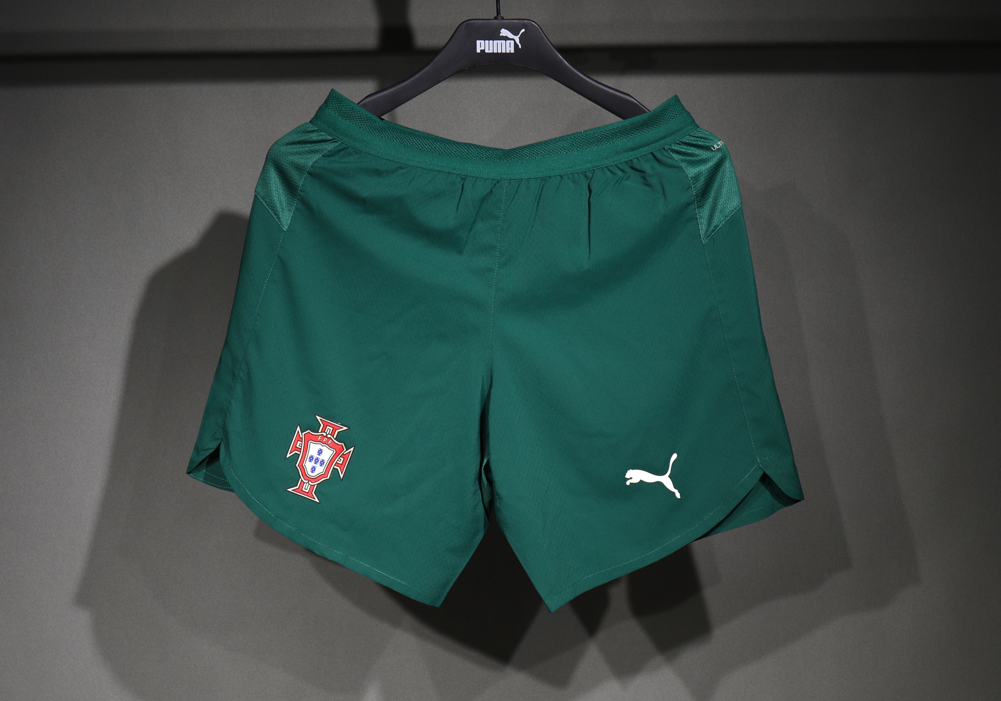 2025 Portugal Home Kit Player Version Shorts AAAAJersey Supplier Yupoo