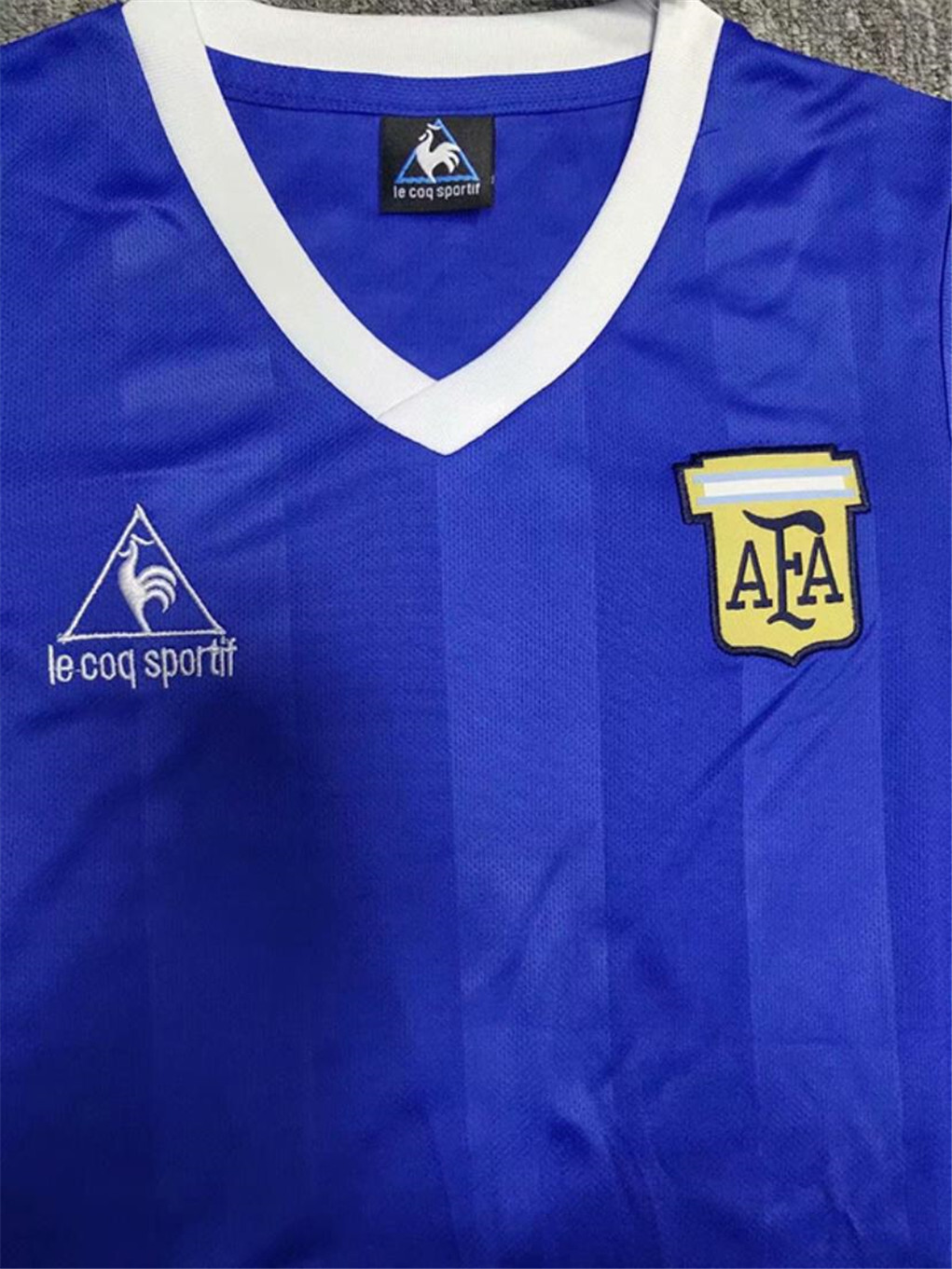 1986 Argentina away kid kits 1