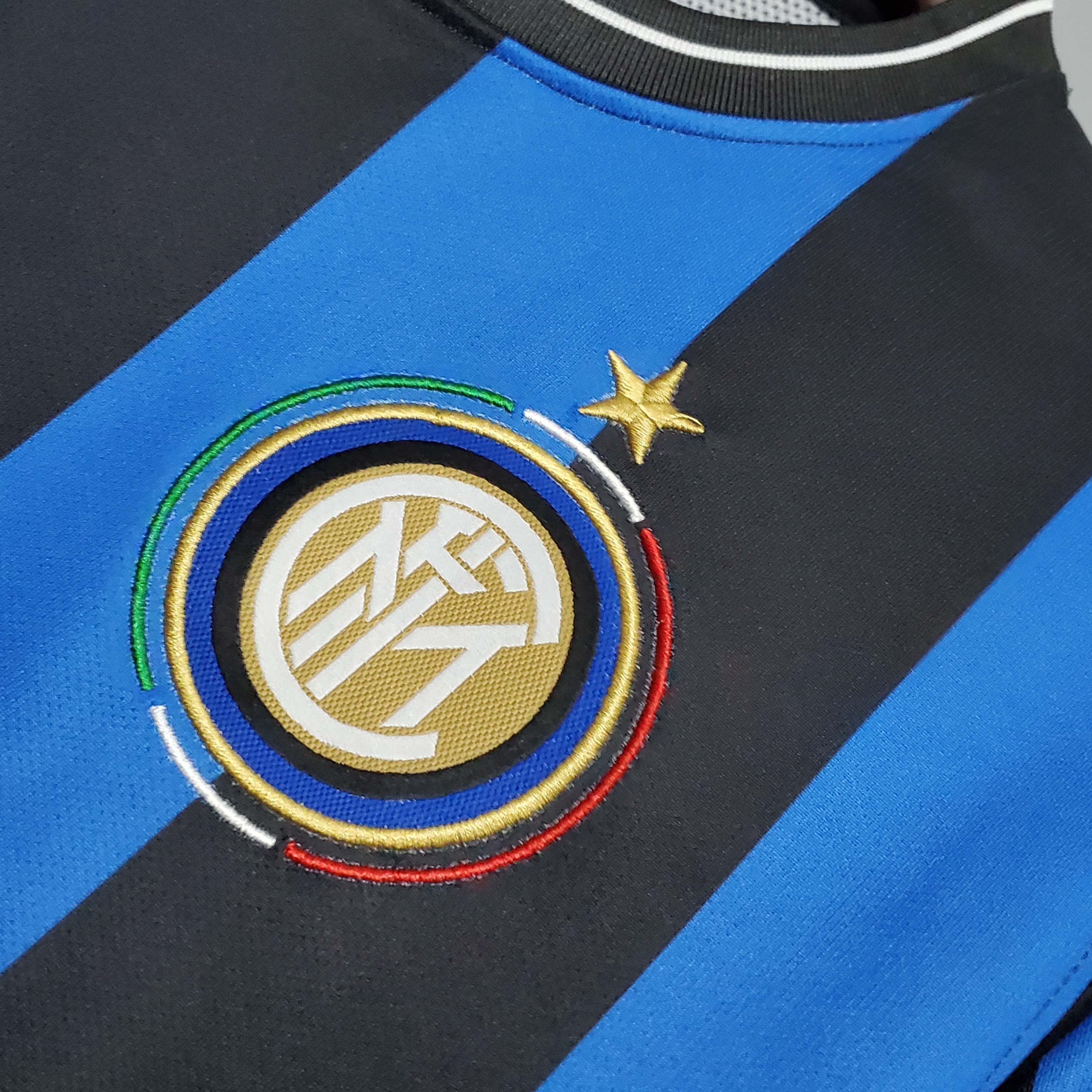 09-10 Inter Milan home 17