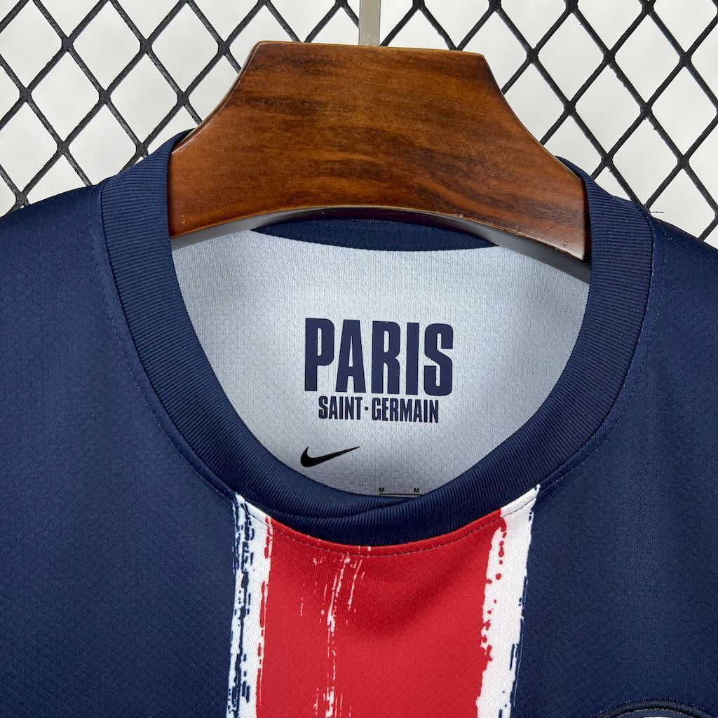 24-25 PSG x Stussy Home Kit Football T-Shirt Soccer AAAAJersey Yupoo 2