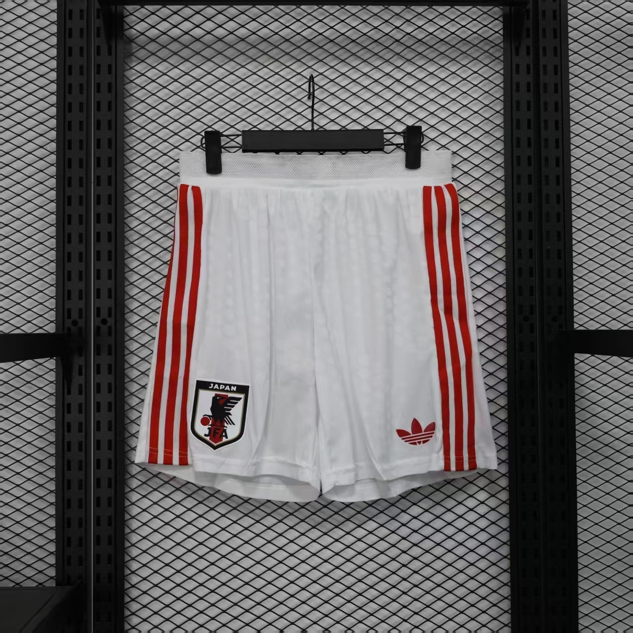 25-26 Japan White Player Version Shorts AAAAJersey Supplier Yupoo