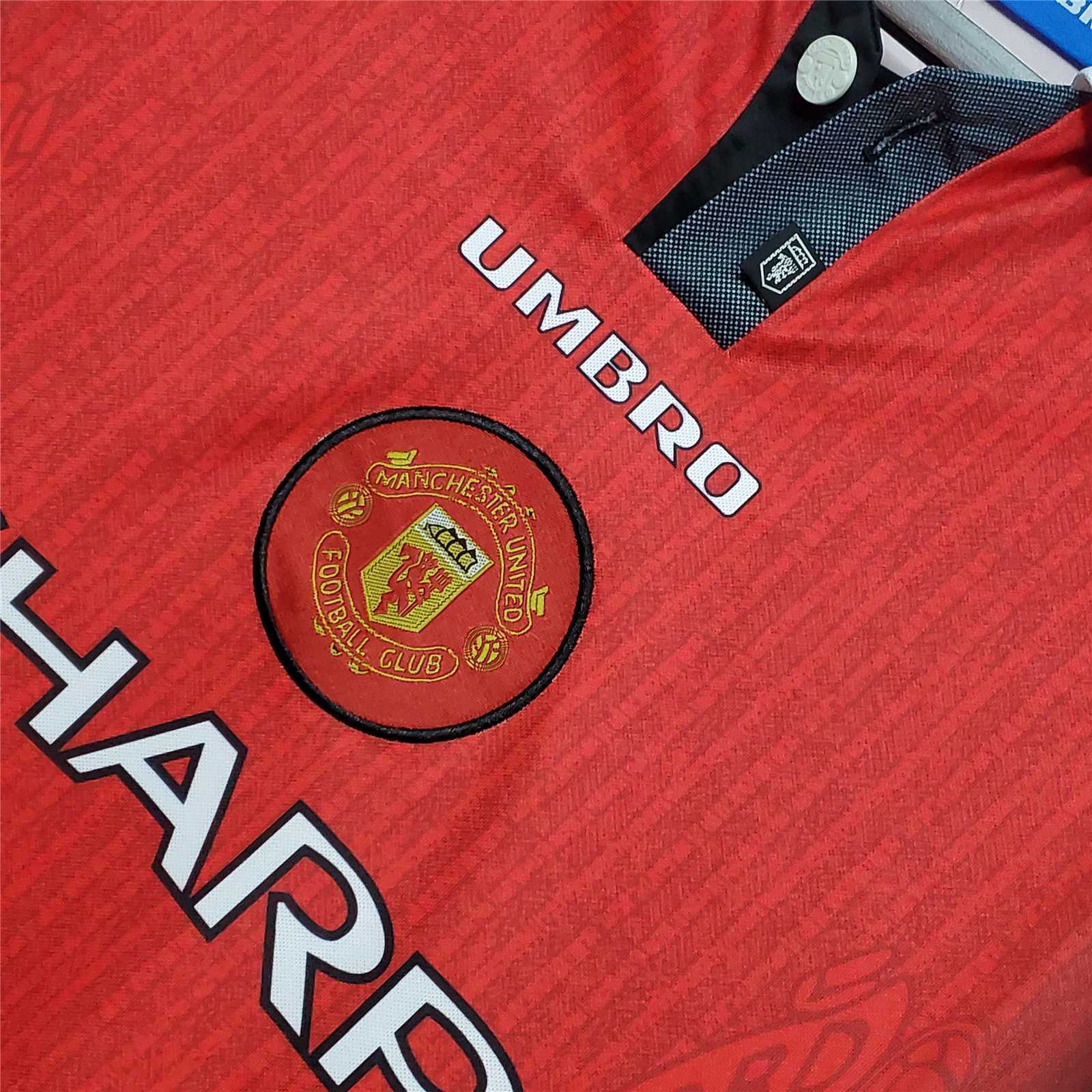 96-97 Manchester United home long sleeve 4