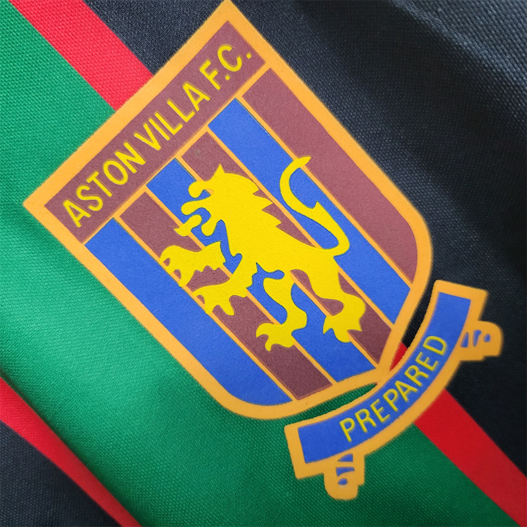 93-95 Aston Villa away 4