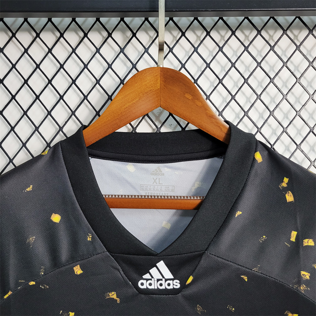 20-21 R MAD Special Edition Black Gold 3