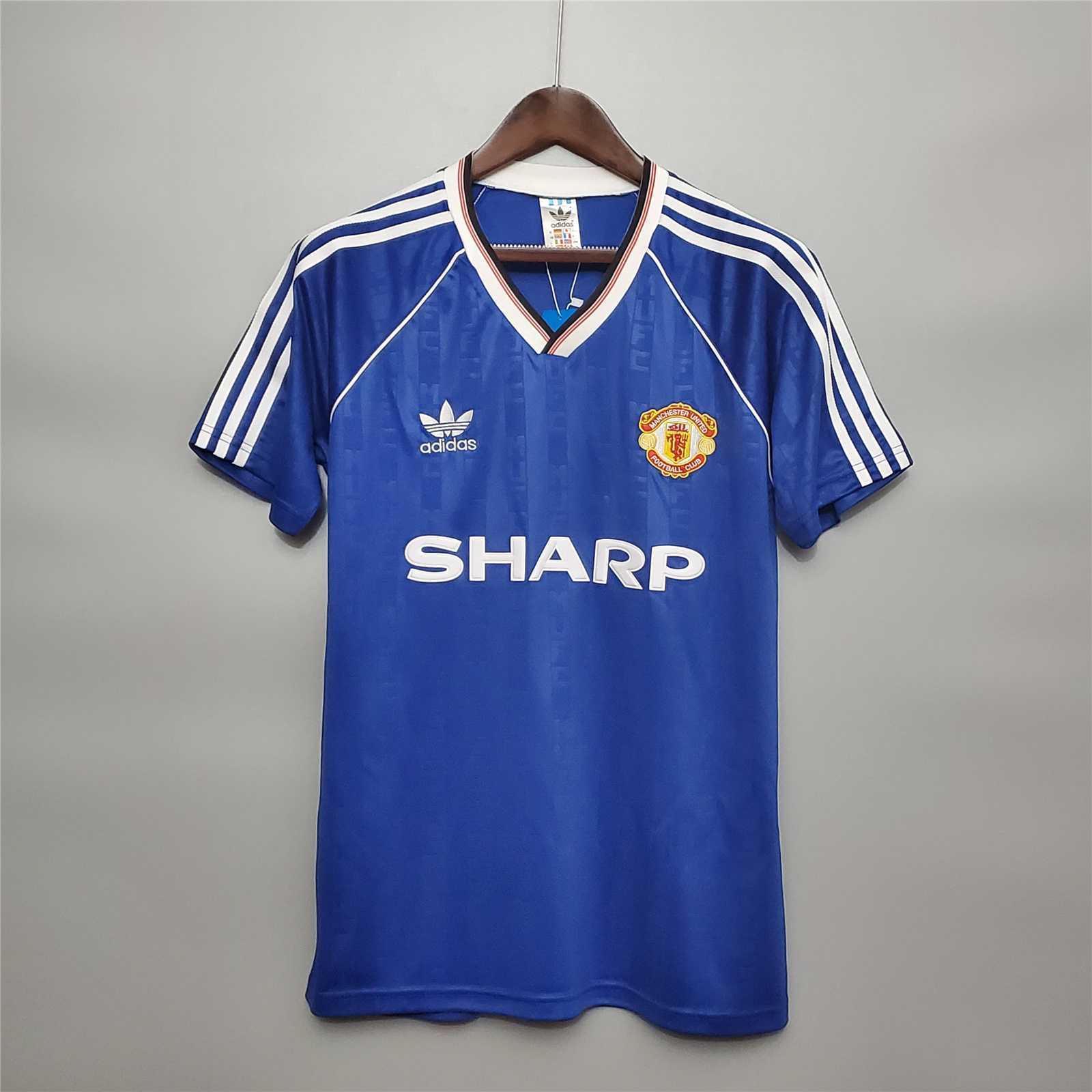 88-89 Manchester United away blue