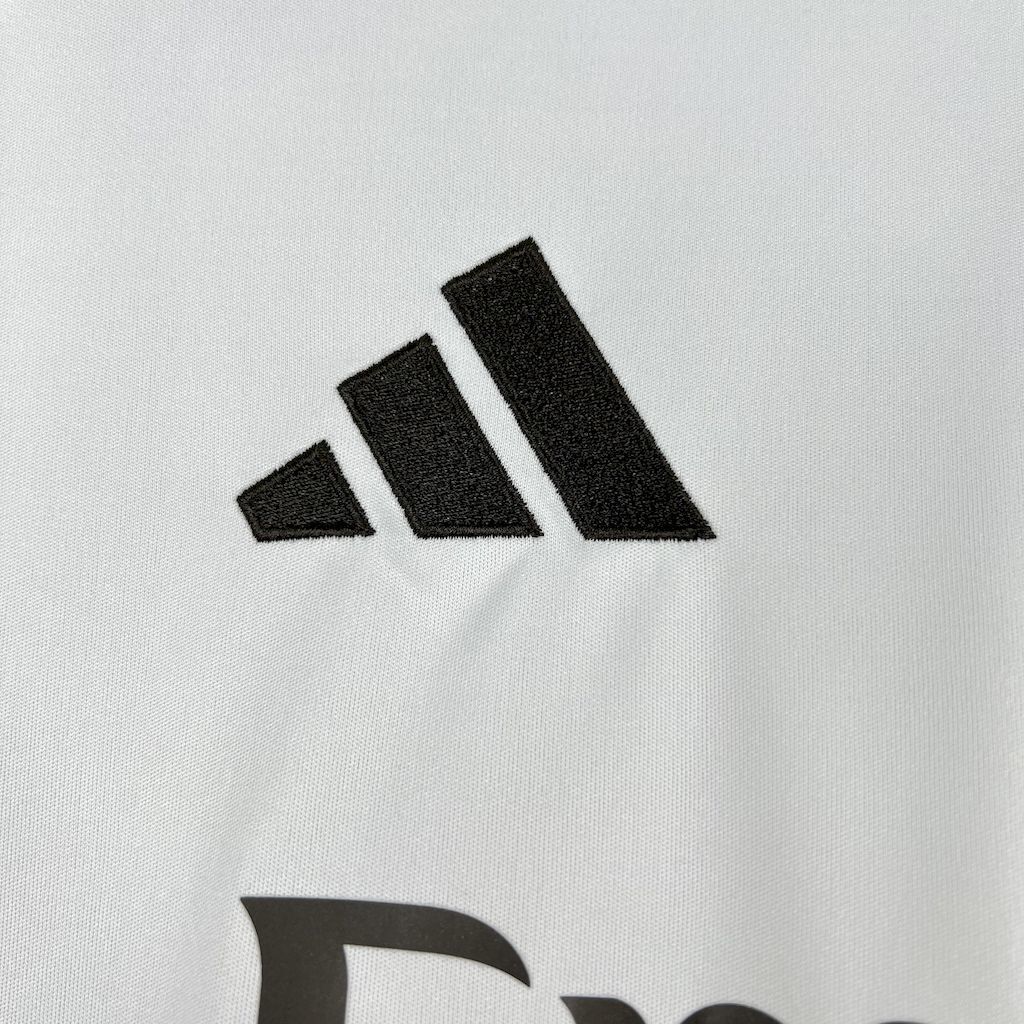 25-26 Real Madrid Home Long Sleeve Shirt Football Uniform AAAAJersey Supply Yupoo S-3XL 5