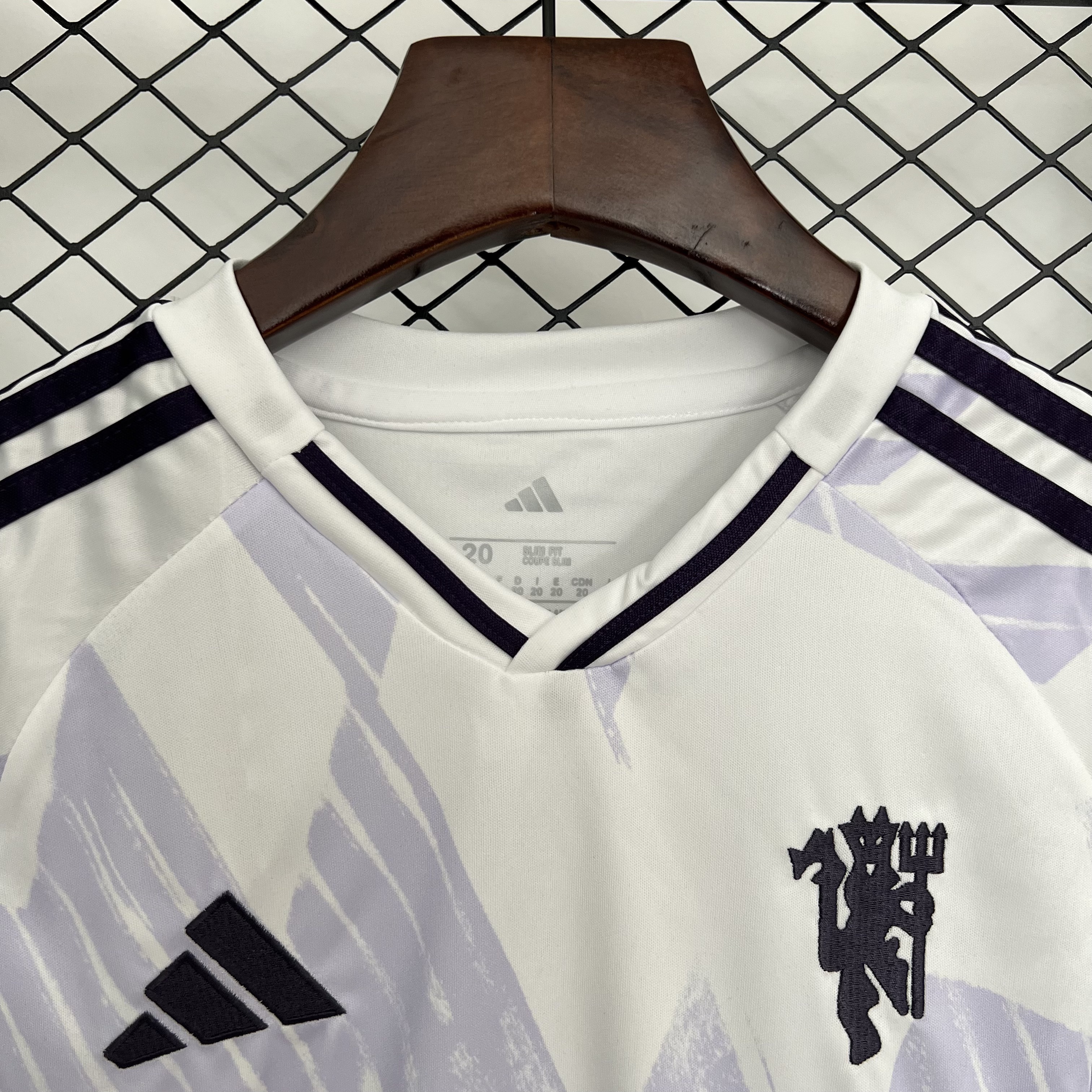 25-26 Manchester United Away Kid Kits Youth Apparels AAAAJersey Supply Yupoo 3