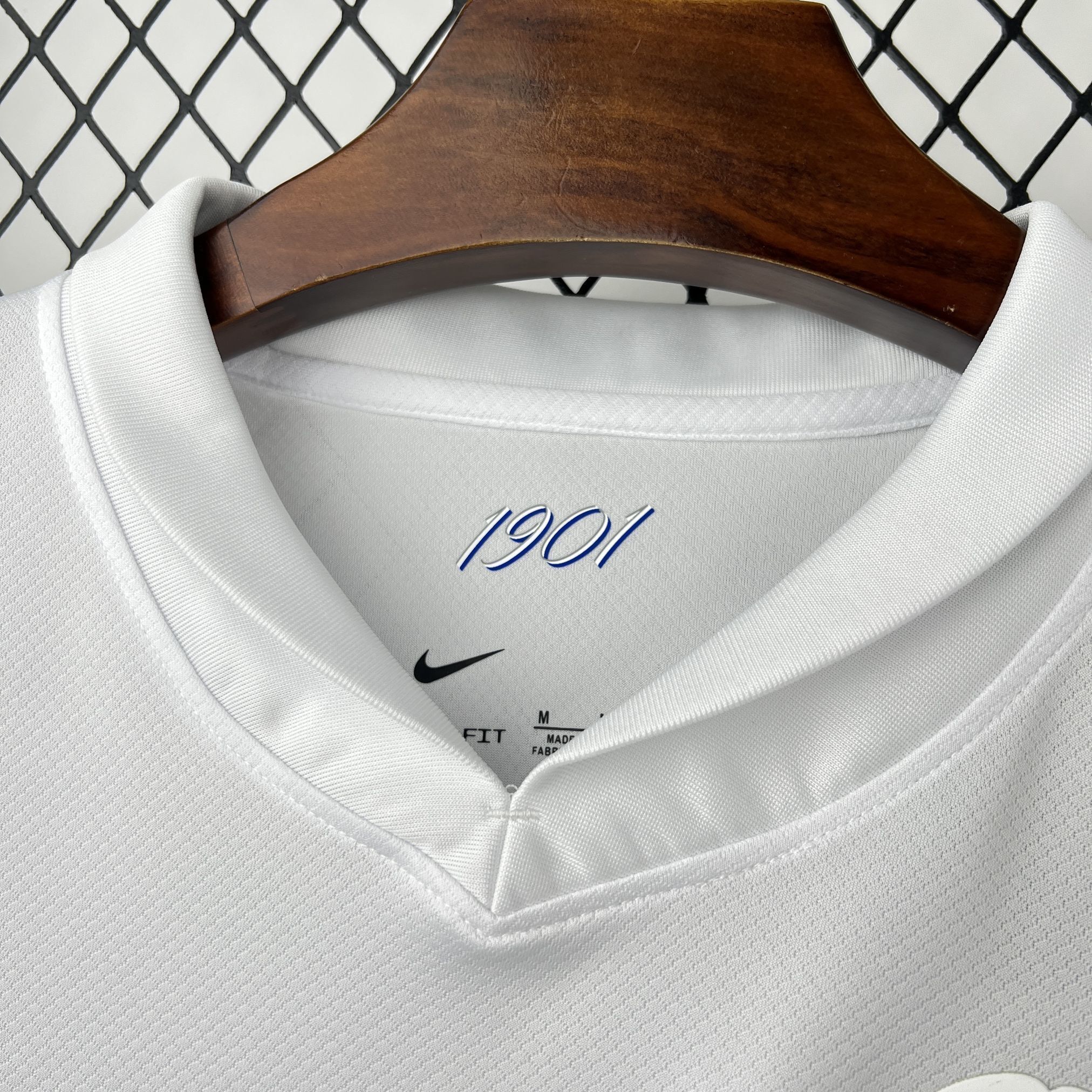 25-26 Tottenham HotSpur 125th Anniversary Football T-Shirt AAAAJersey Dropship Yupoo 6
