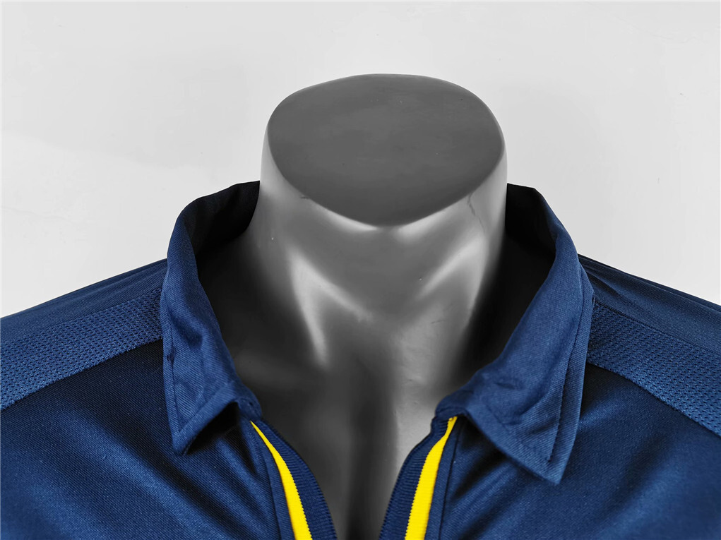00-01 Arsenal away 3