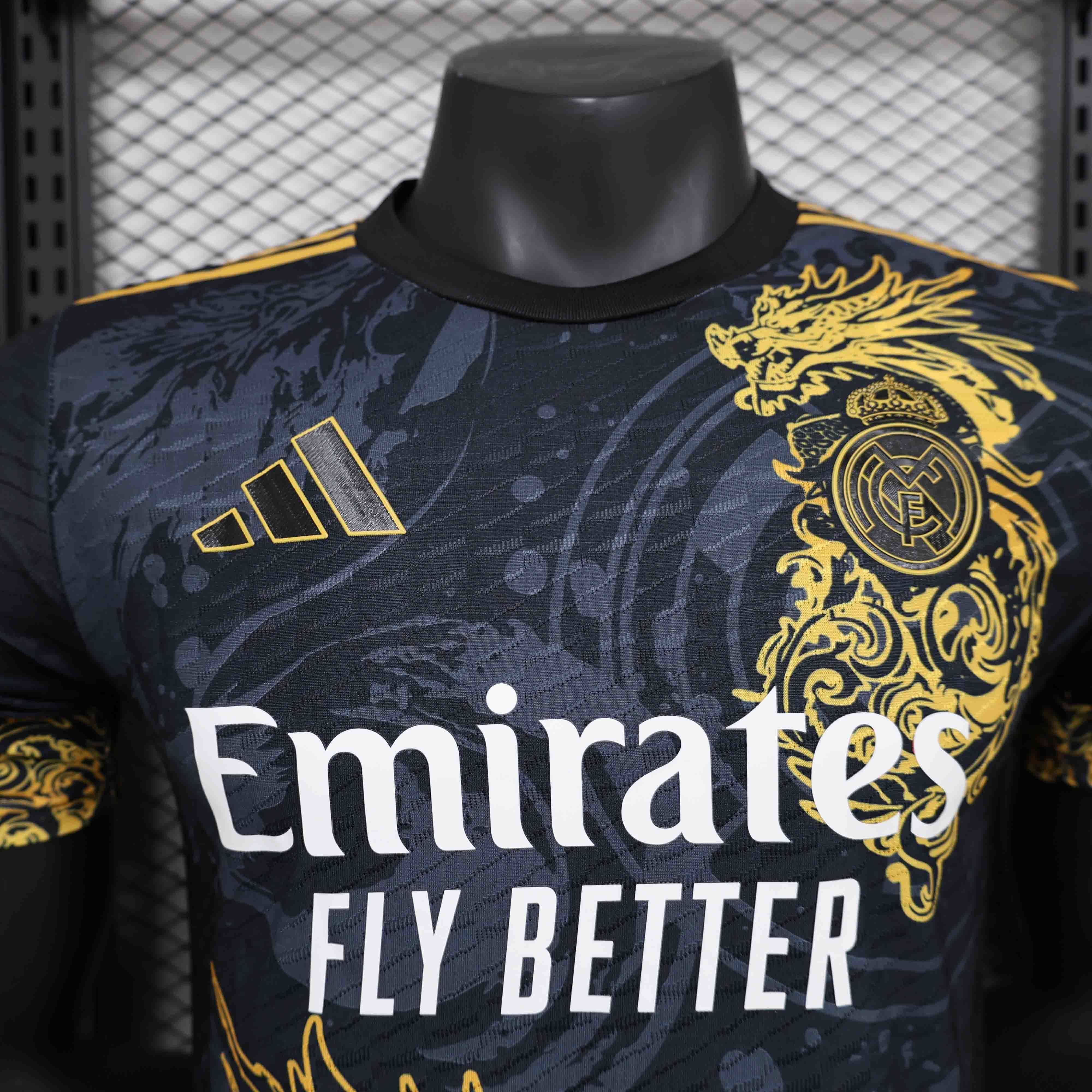 24-25 Real Madrid Black Golden Dragon Special Edition Player Version Shirt AAAAJersey Supplier 4
