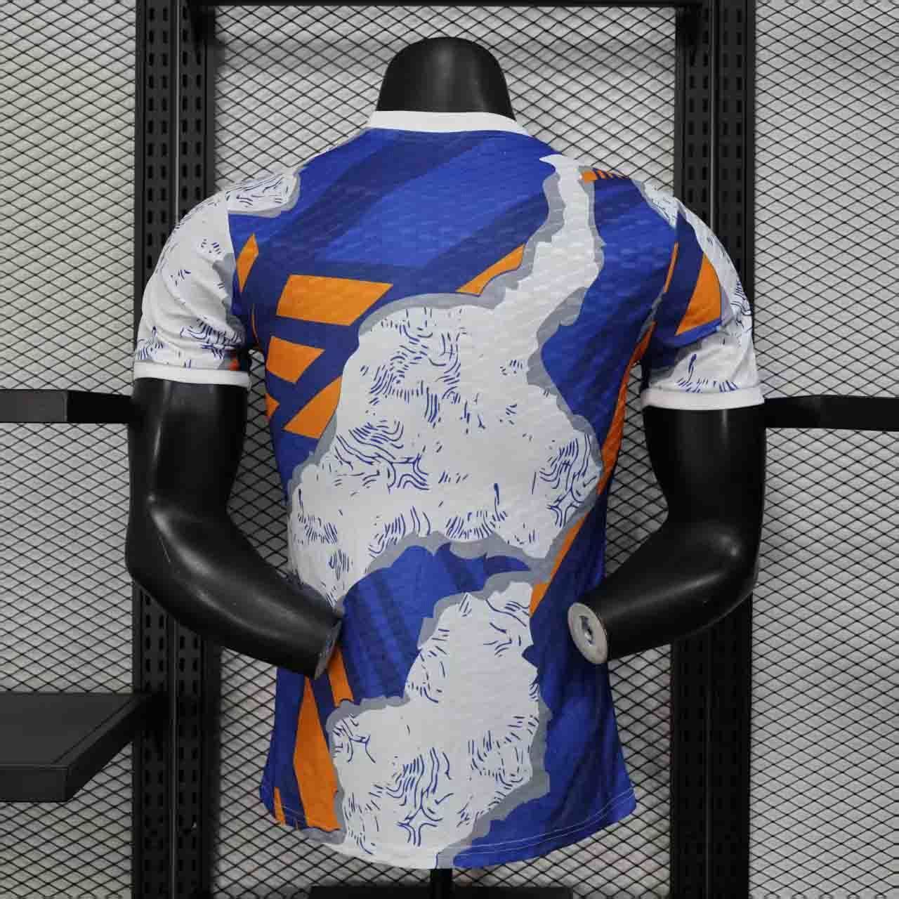 25-26 Real Madrid Blue Orange Special Edition Player Version Shirt AAAAJersey Supply Yupoo 1