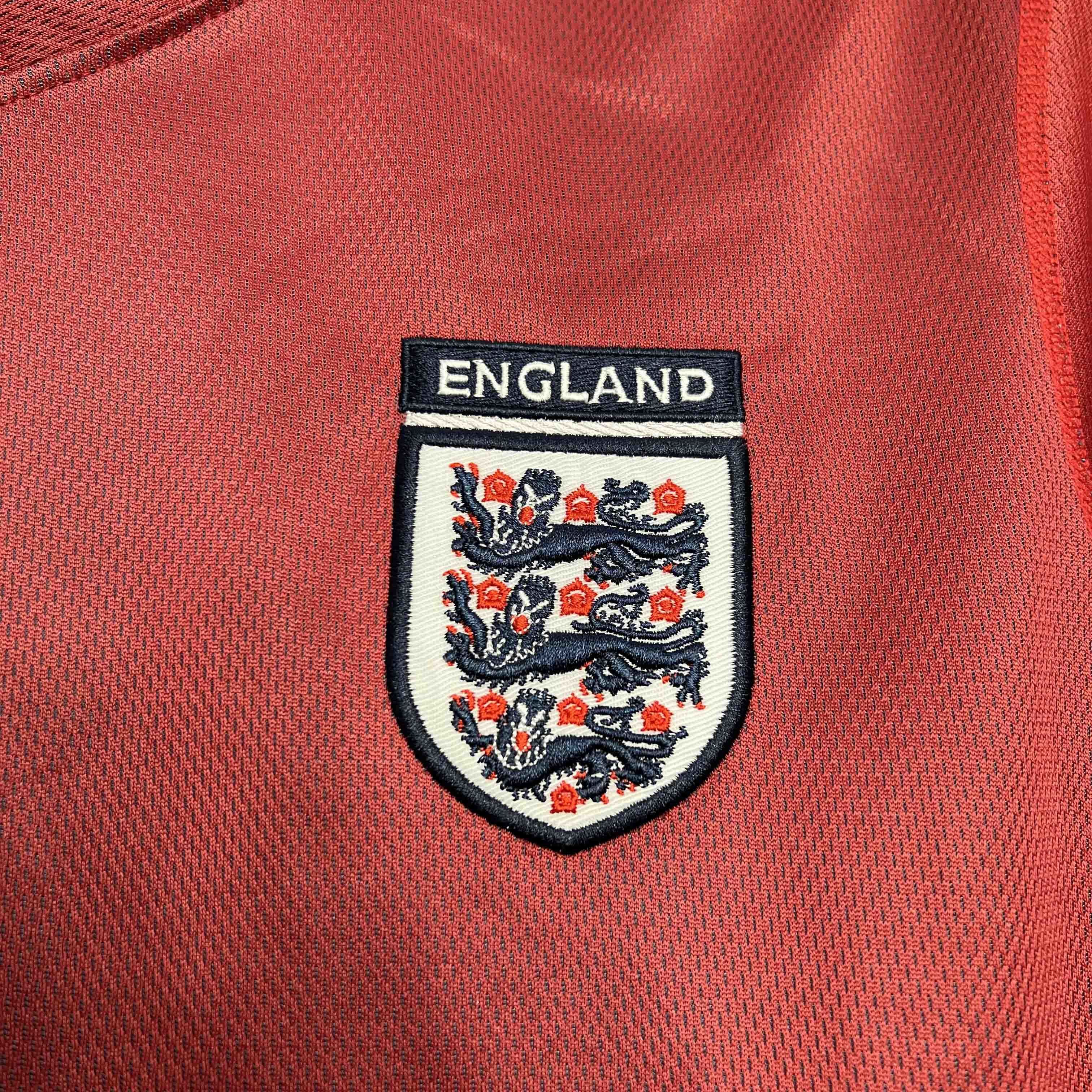 2002 England Away Retro Kit Double-Sided Uniform AAAAJersey Supplier Yupoo 2